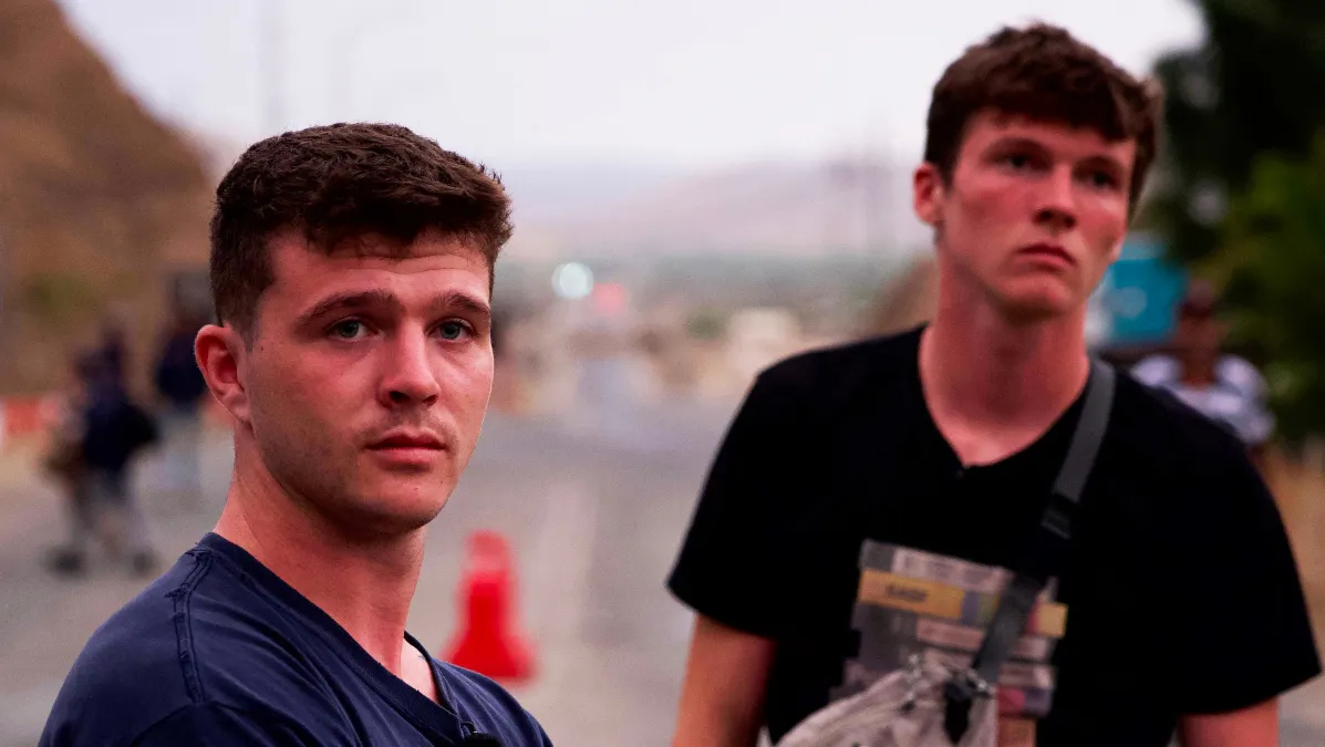 Det hele var sjov og spas for brødrene i Først til verdens ende, lige ...