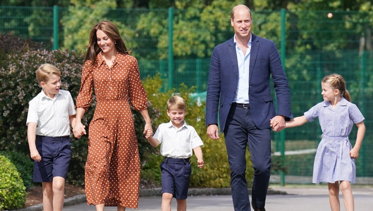 Prins William og prinsesse Catherine med deres tre børn, prins George, prins Louis og prinsesse Charlotte.&nbsp;