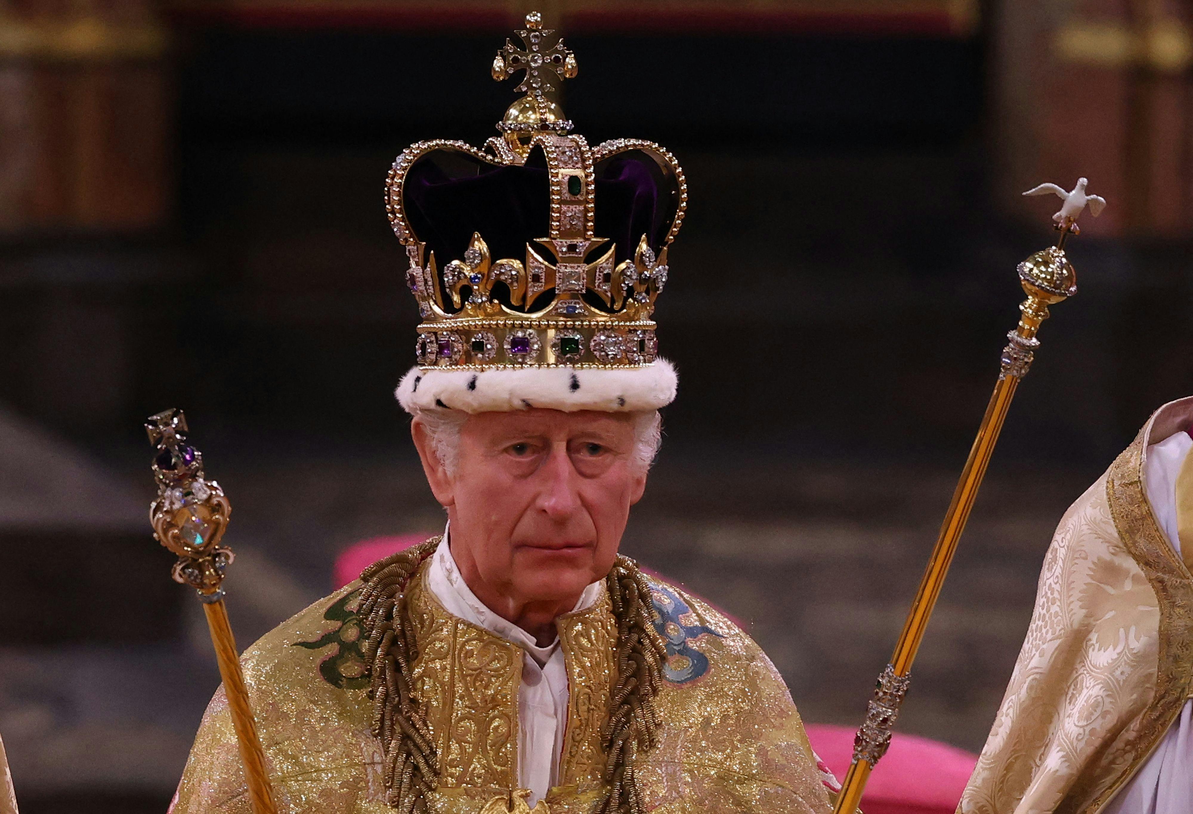 Kong Charles den tredje bliver kronet i Westminster Abbey.&nbsp;
