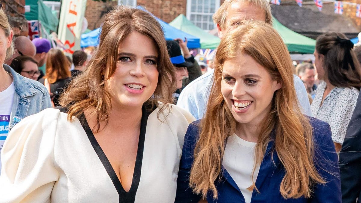 Prinsesse Eugenie og prinsesse Beatrice. 