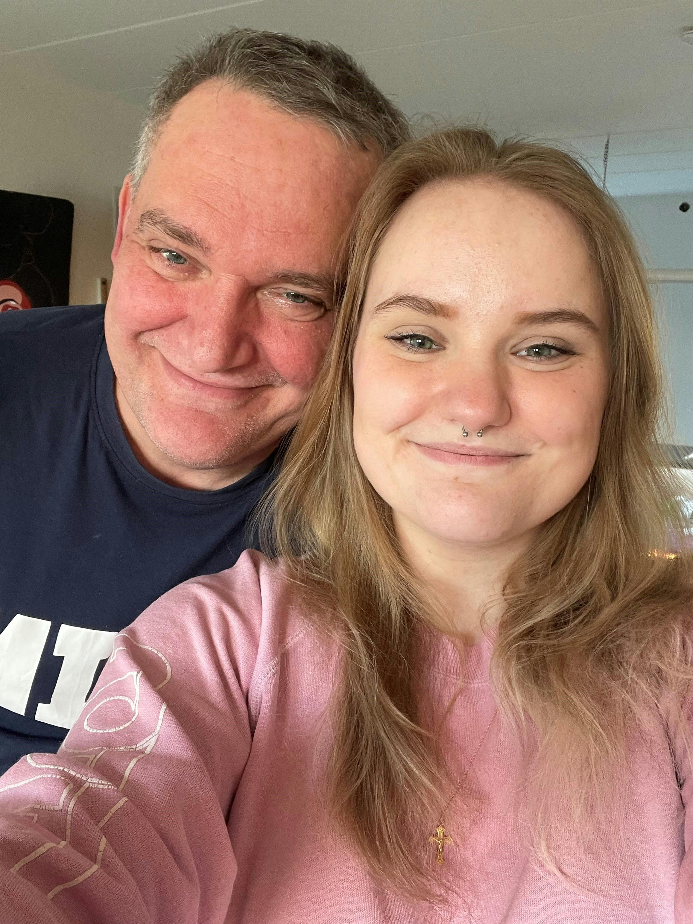 Bernd og Michelle Biermann. Billedet blev taget til Michelles 24-års fødselsdag, hvor hendes far deltog for første gang i mange år. 