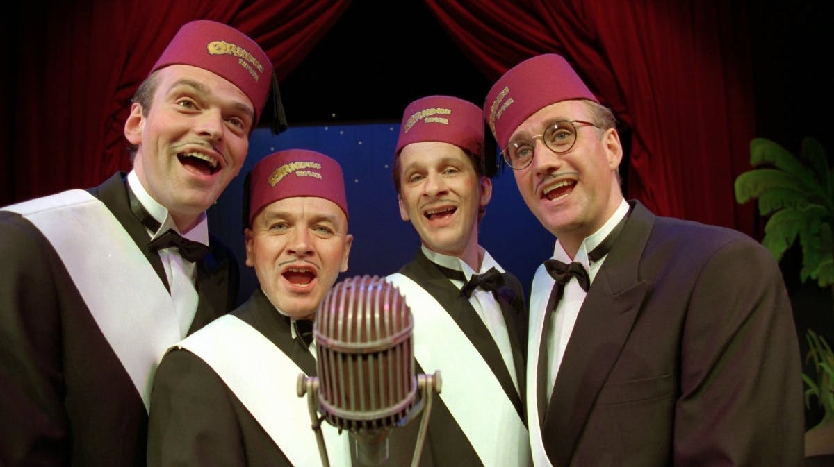 Niels Olsen, Asger Reher, Henrik Koefoed og Søren Pilmark som "Ørkenens Sønner". 