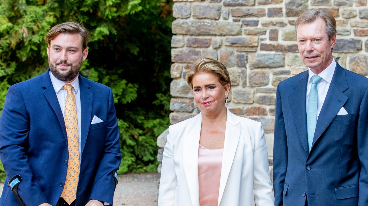 Luxembourgs prins Sébastien med sine forældre.&nbsp;
