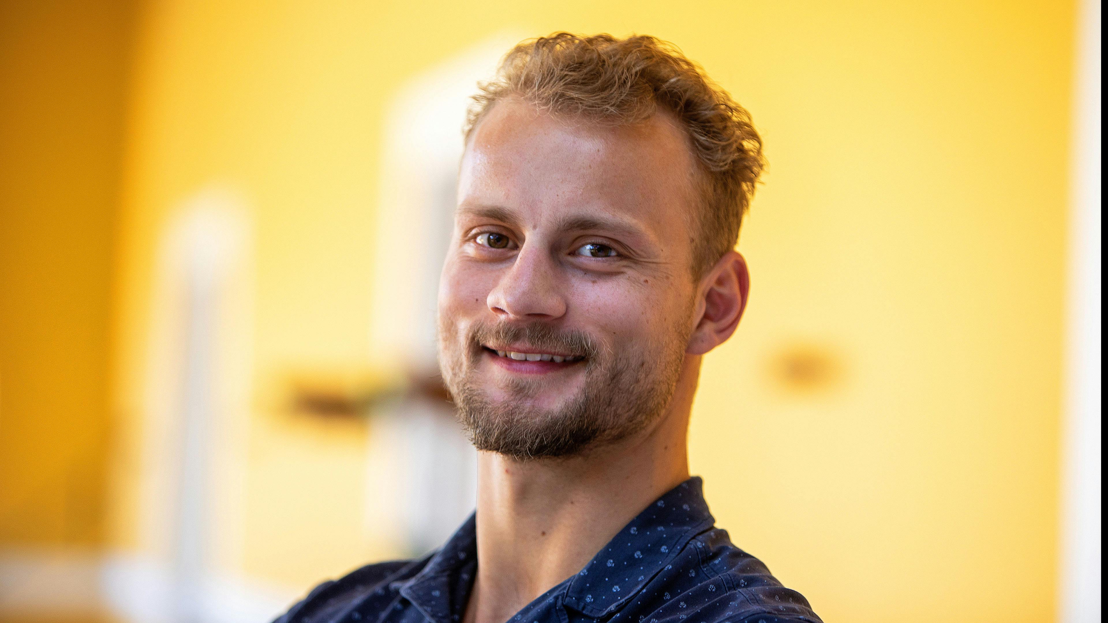 Kasper har tidligere medvirket i "Danmarks næste topmodel" men jagter nu kærligheden i "Bachelorette". 