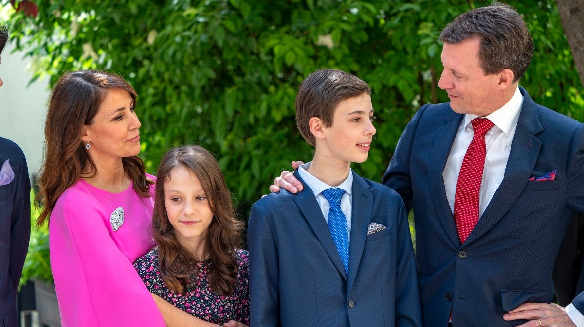 Grev Henrik med sine forældre og søster Athena