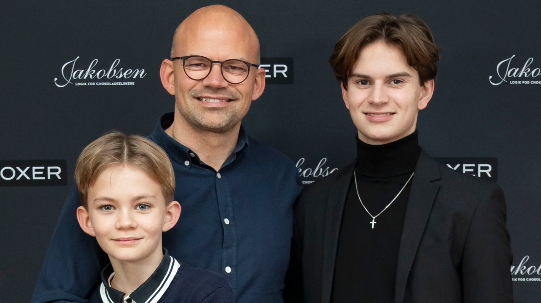 Jesper Vollmer med sønnerne Storm og Eliot.