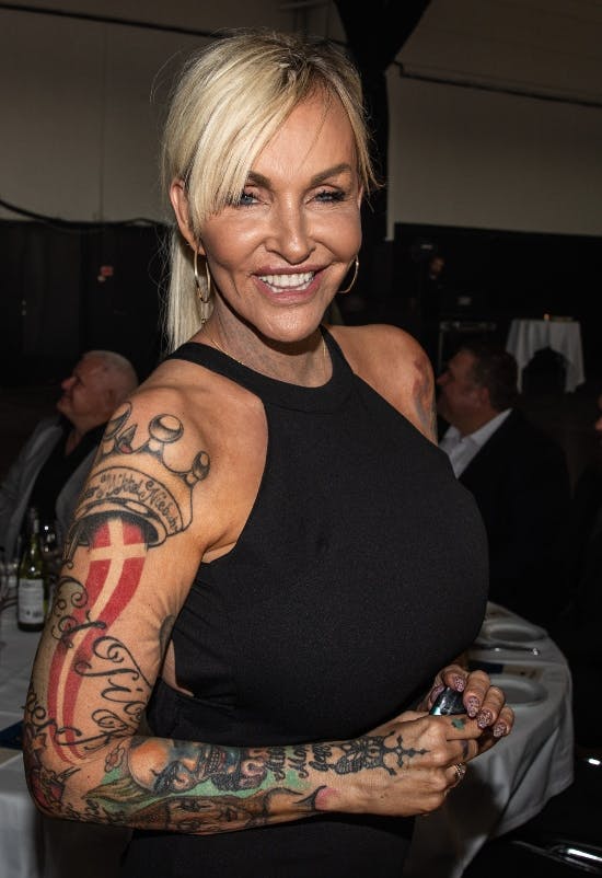 Linse Kesslers kærlige genforening med Lebbe Lone | BILLED-BLADET