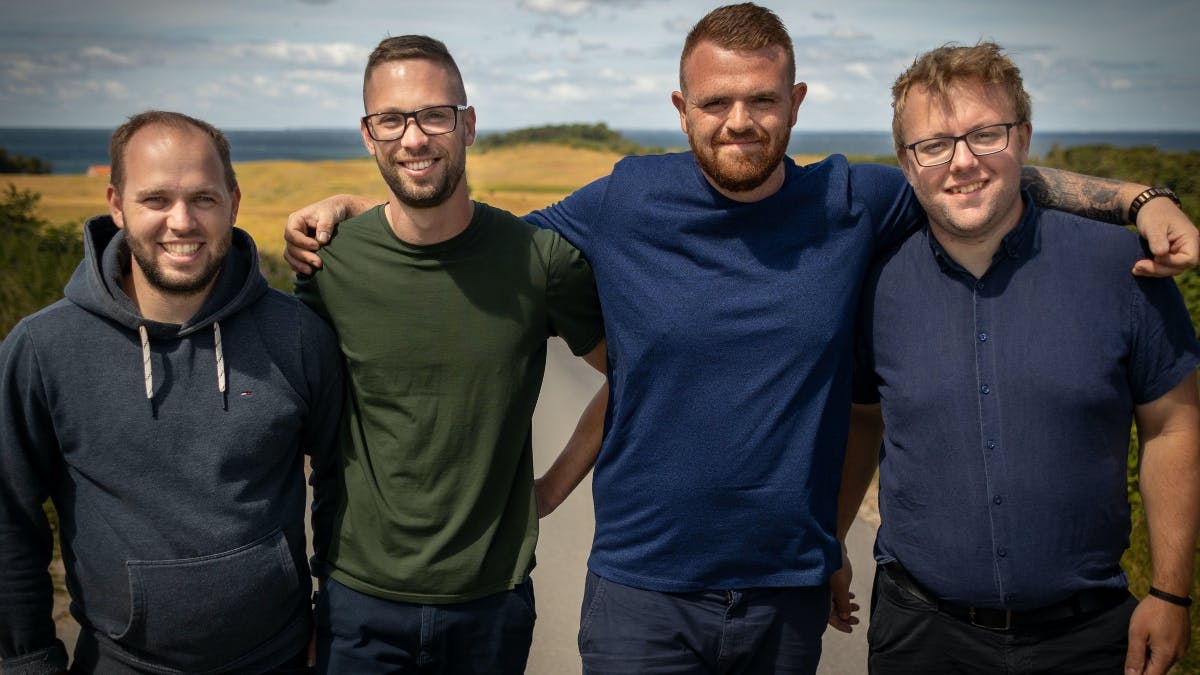 Kresten, Andreas, Mads og Jannich fra "Kærlighed hvor kragerne vender" samt Mie og Vigga