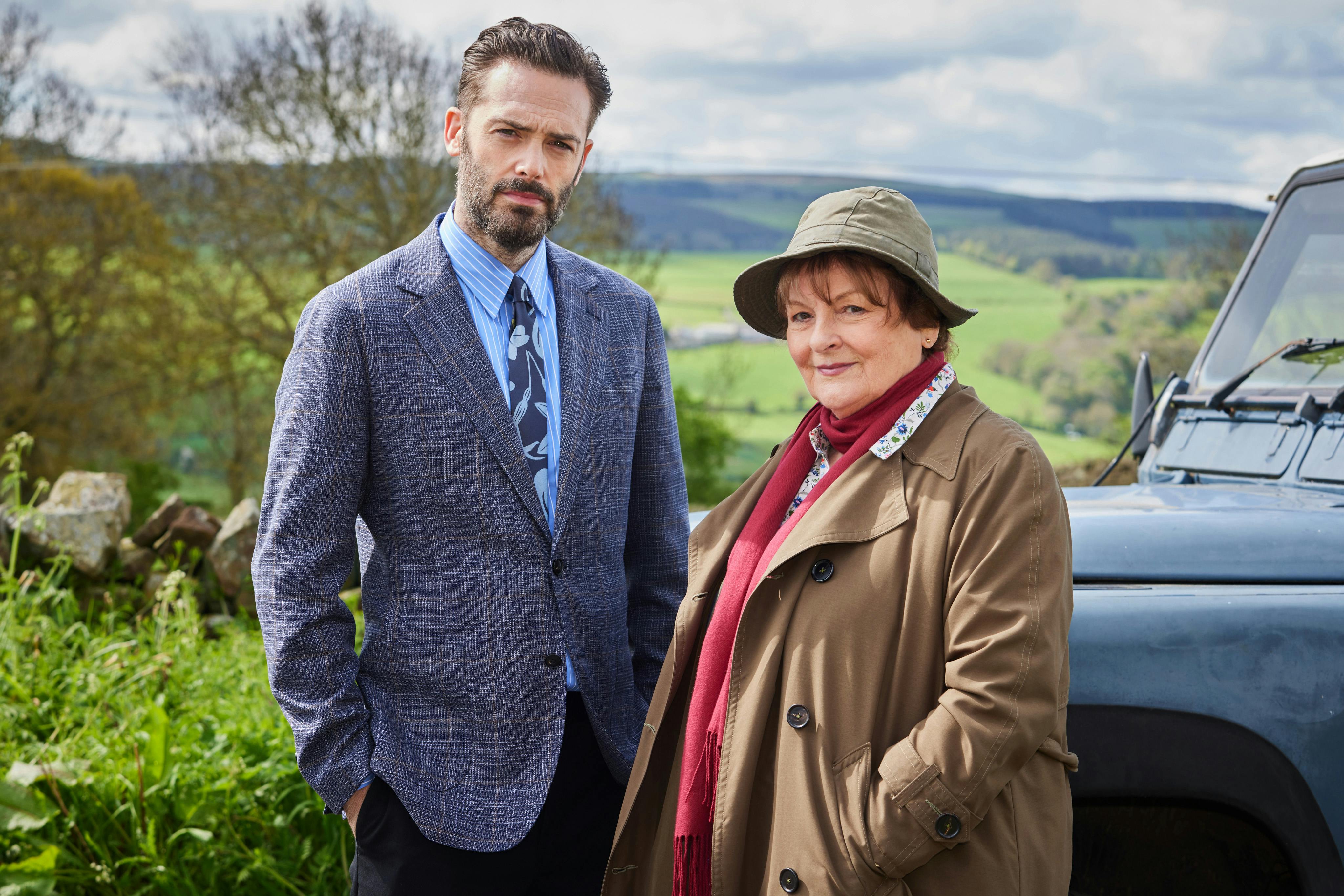 Brenda Blethyn og David Leon som kriminalkommissær Vera Stanhope og Joes Ashworth på settet på deres første optagedag