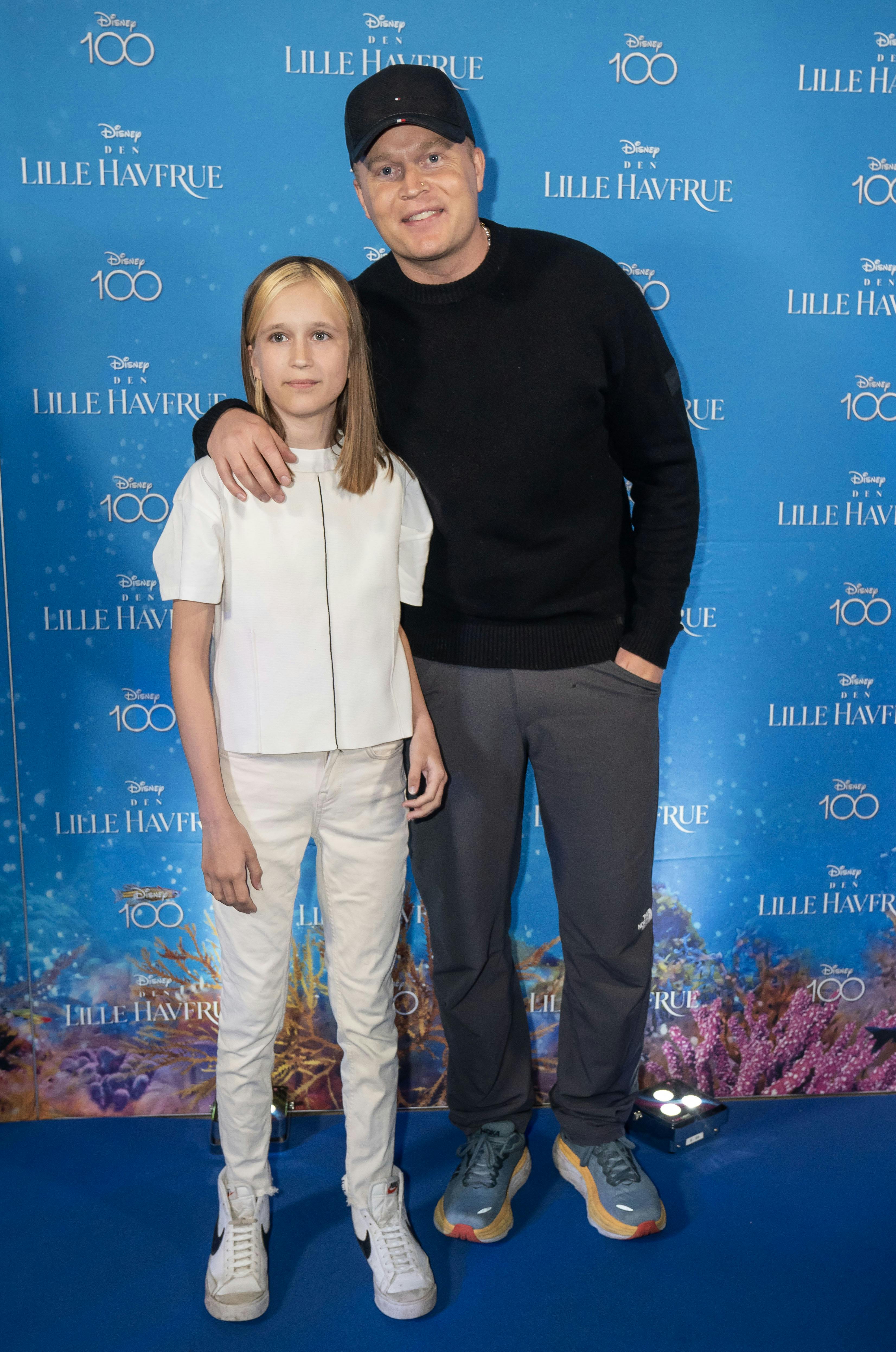 Xander Linnet og lillesøster Isolde. 