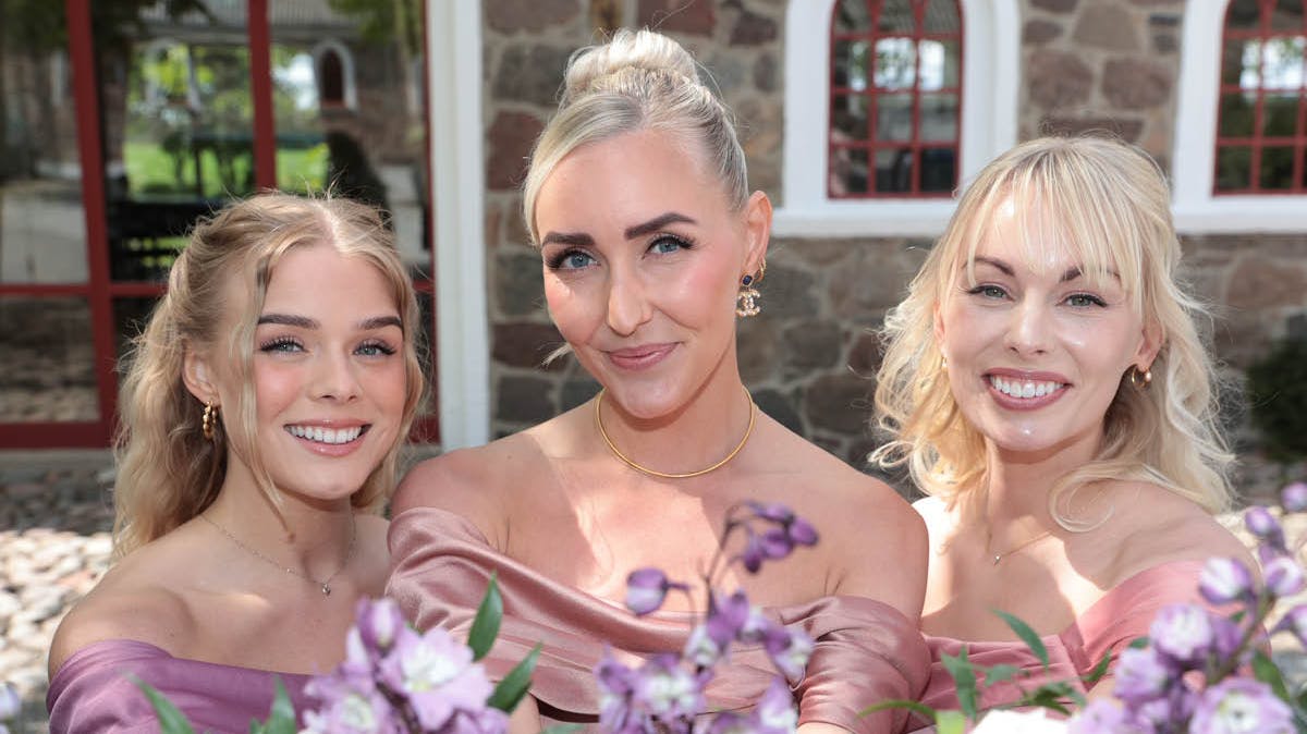 Asta Björk, Mille Funk og Jenna Bagge.