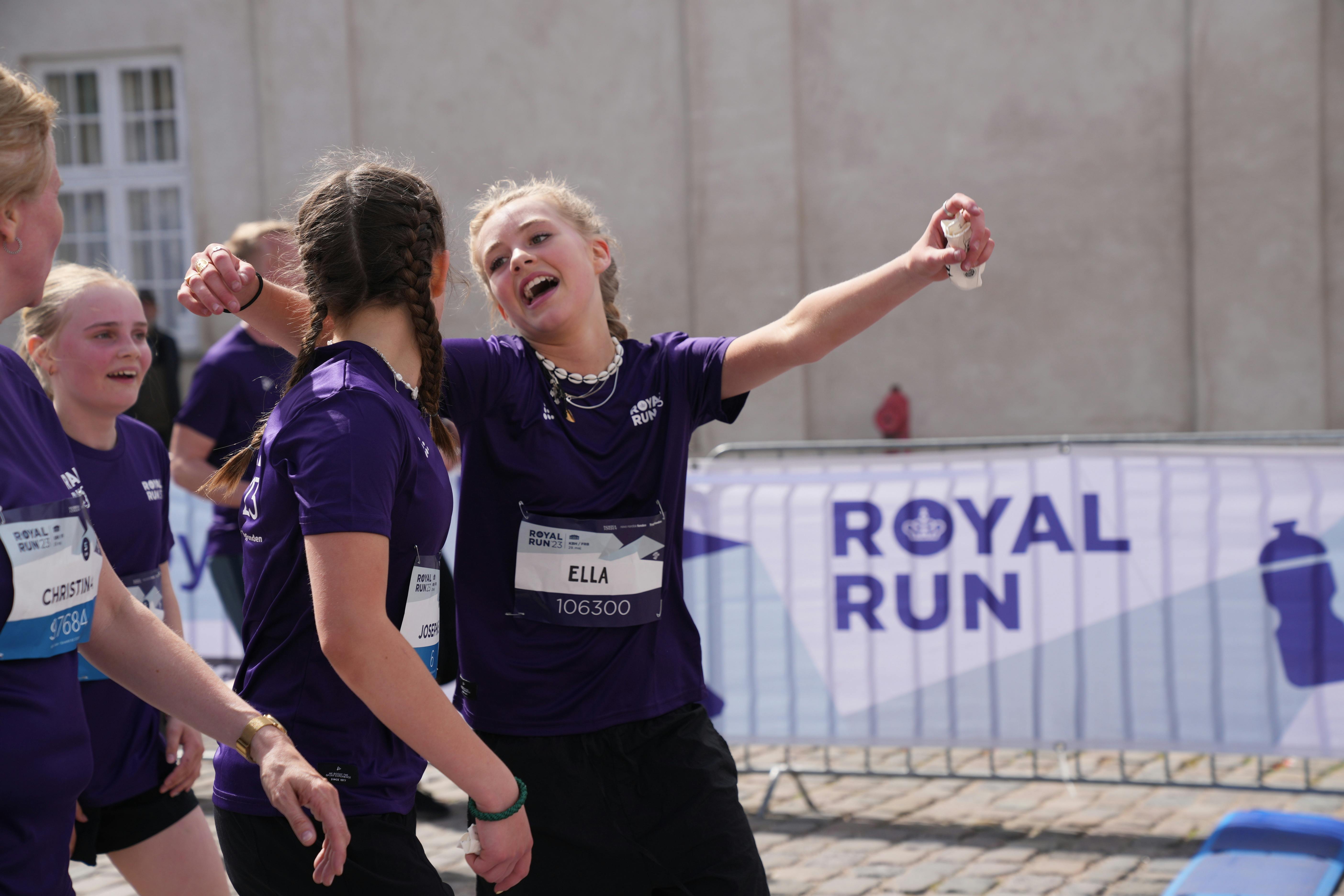 Prinsesse Josephine og veninden Ella. 