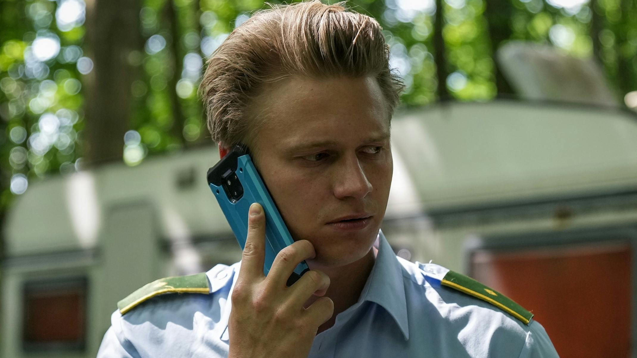 Mathias Käki som Benjamin i "Sommerdahl".