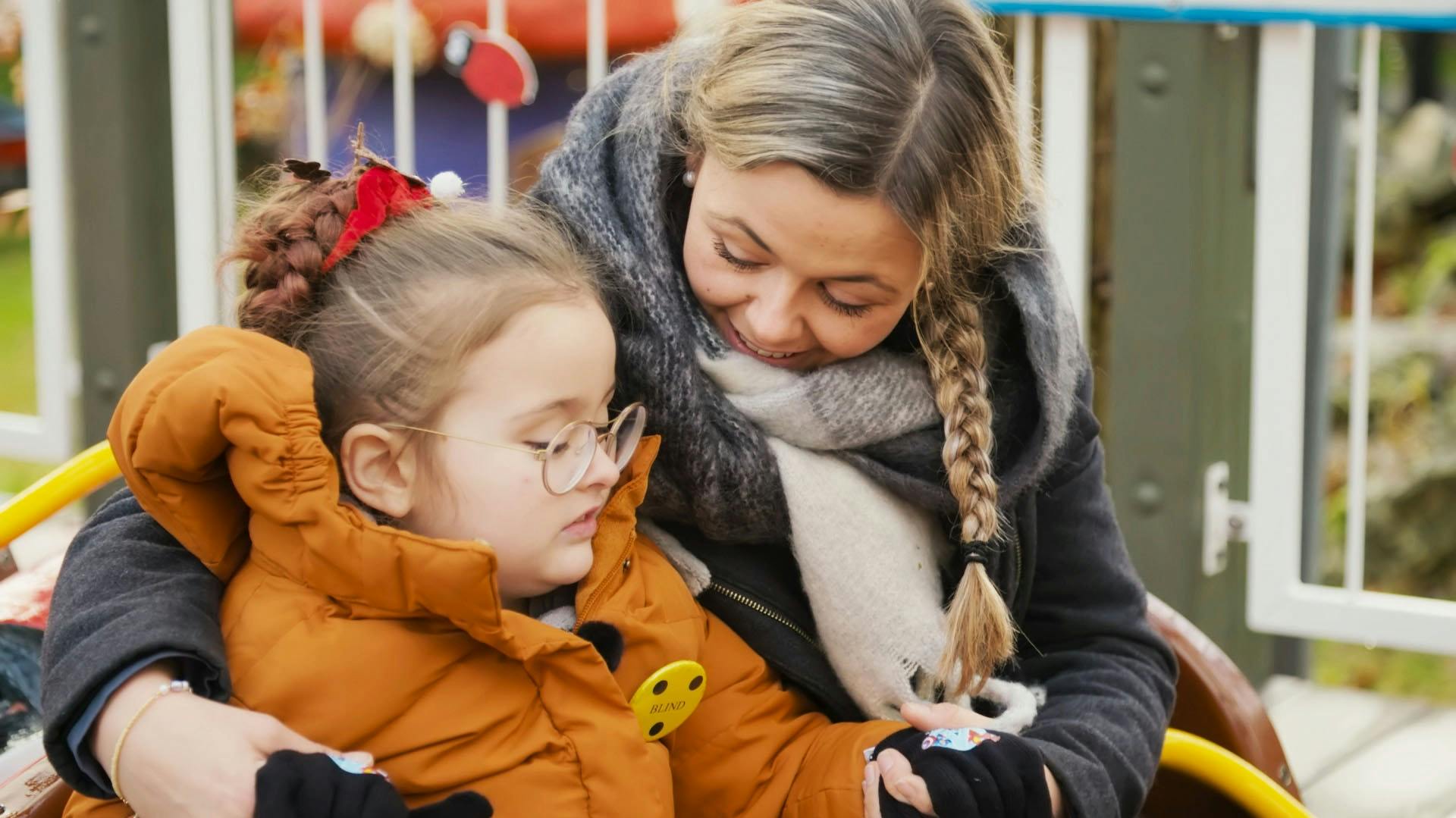 Isabella og Rikke fra "De sjældne danskere".&nbsp;
