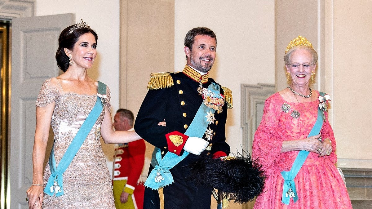 Kronprinsesse Mary, kronprins Frederik og dronning Margrethe
