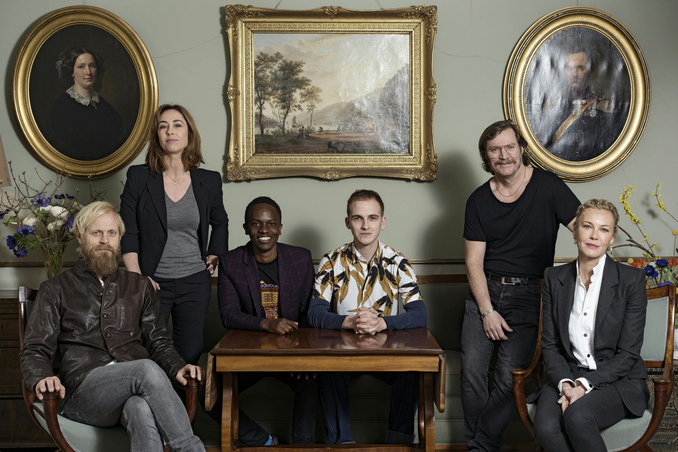 Magnus Krepper til pressemøde på DR-serien "Liberty" med nogle af de øvrige medvirkende. 