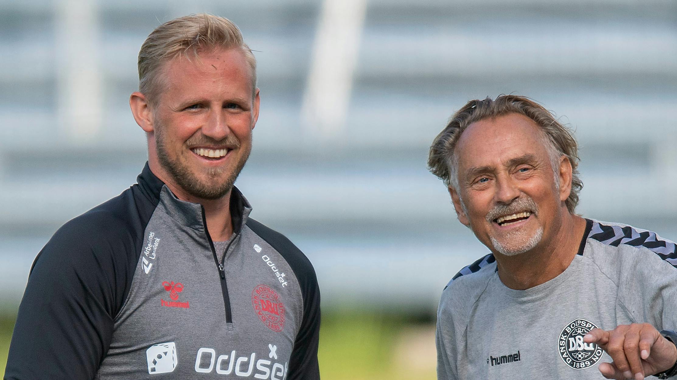 Kasper Schmeichel og Lars Høgh. 