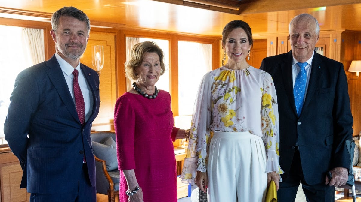 Kronprins Frederik, dronning Sonja, kronprinsesse Mary og kong Harald. 
