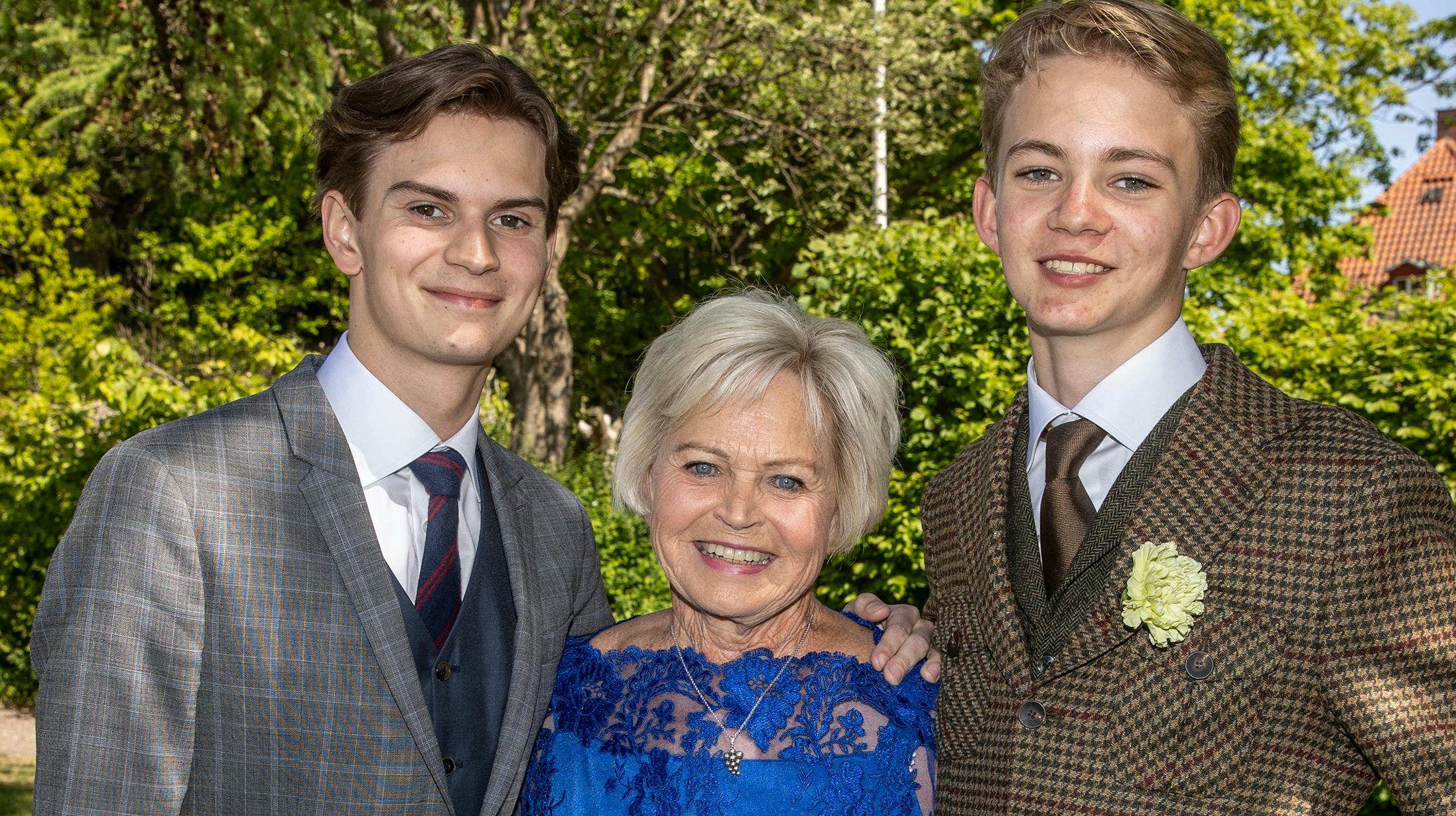 Hilda Heick med børnebørnene Eliot og Storm.