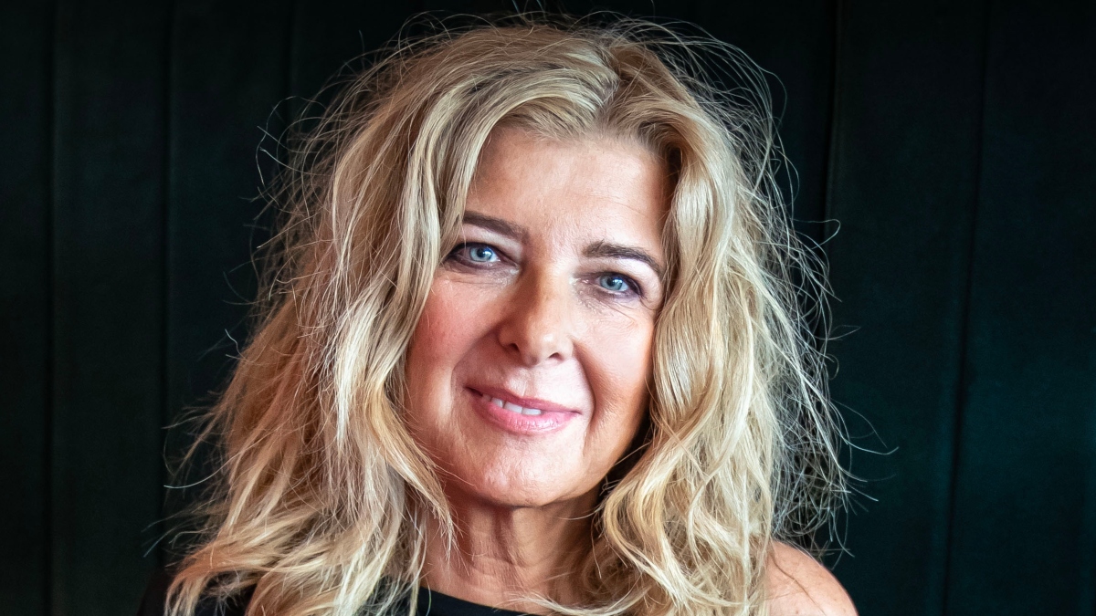 11-årig faldt ud fra altan: Paprika Steen rørt til tårer i Aftenshowet ...