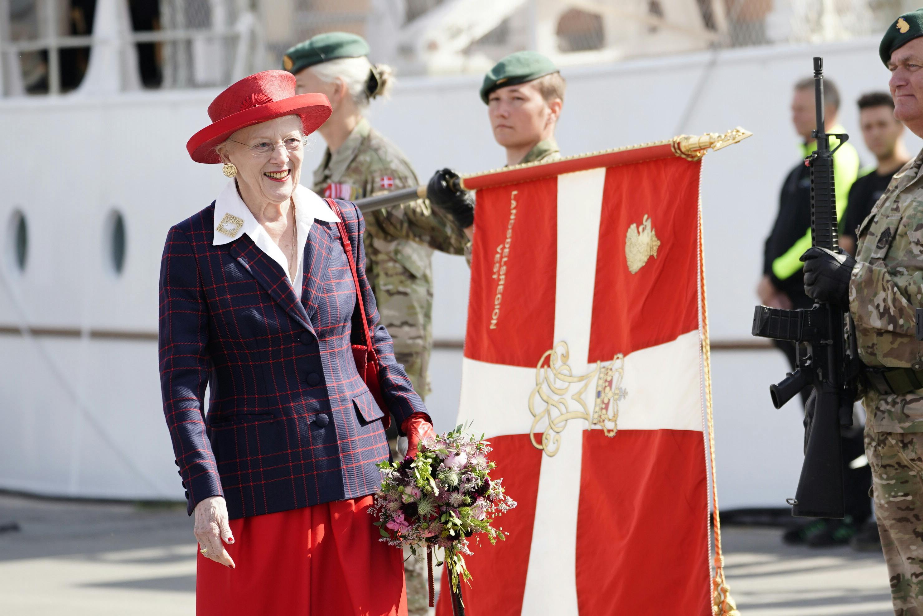 Dronning Margrethe ankommer til Aarhus
