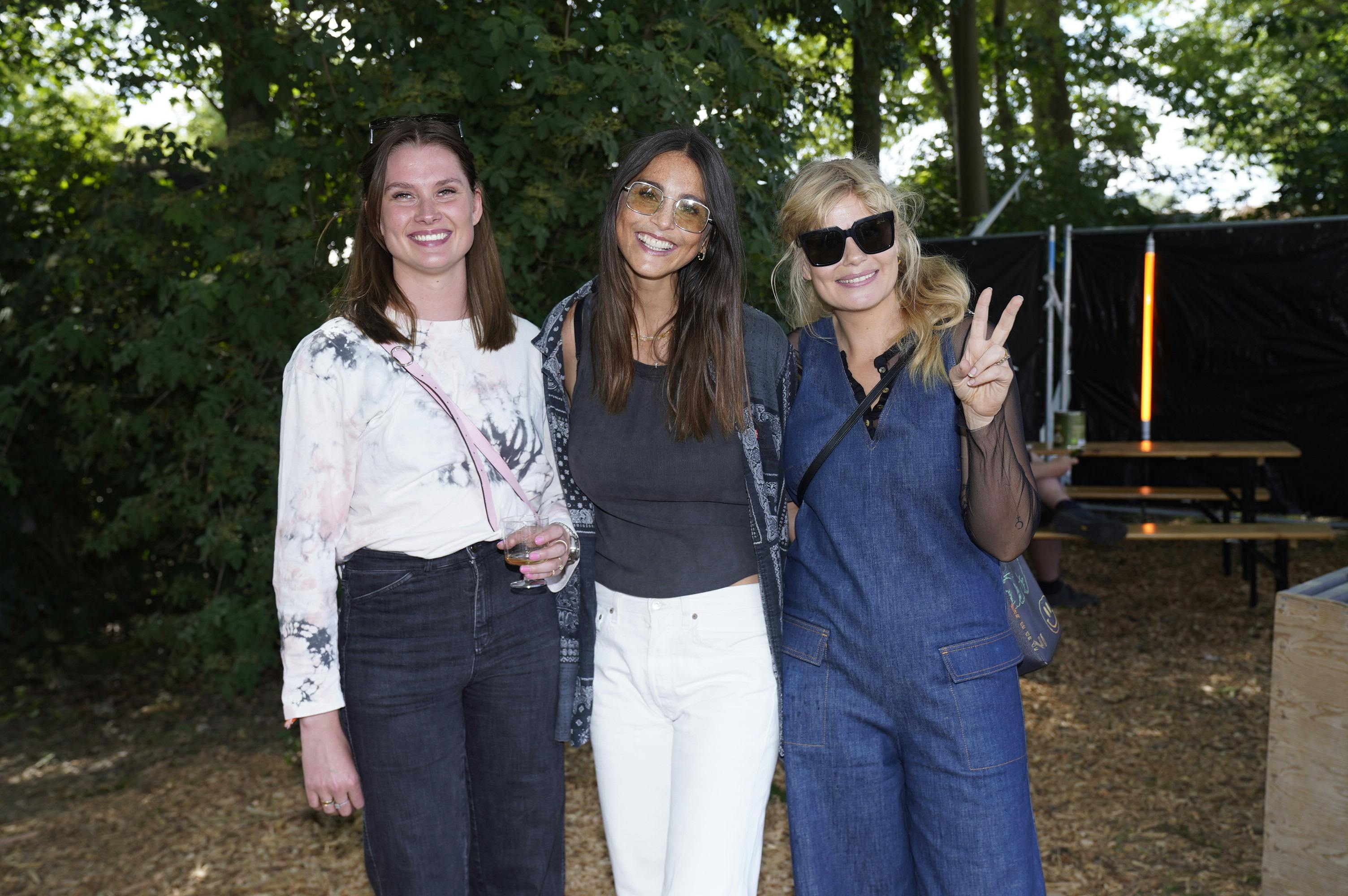 Julie Lillelund, Cecilie Haugaard og Sofie Linde. 