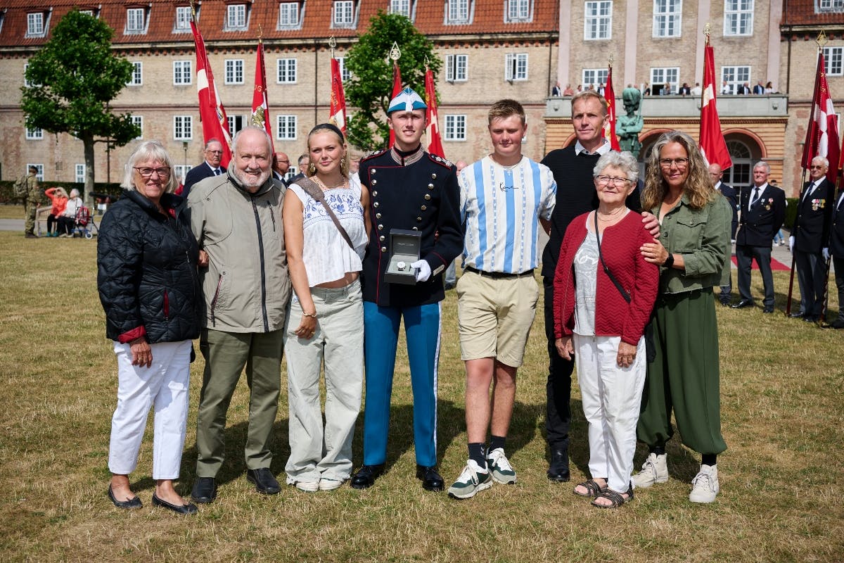 Garder Anton Mondrup Langdahl sammen med sine forældre, søskende og bedsteforældre.&nbsp;
