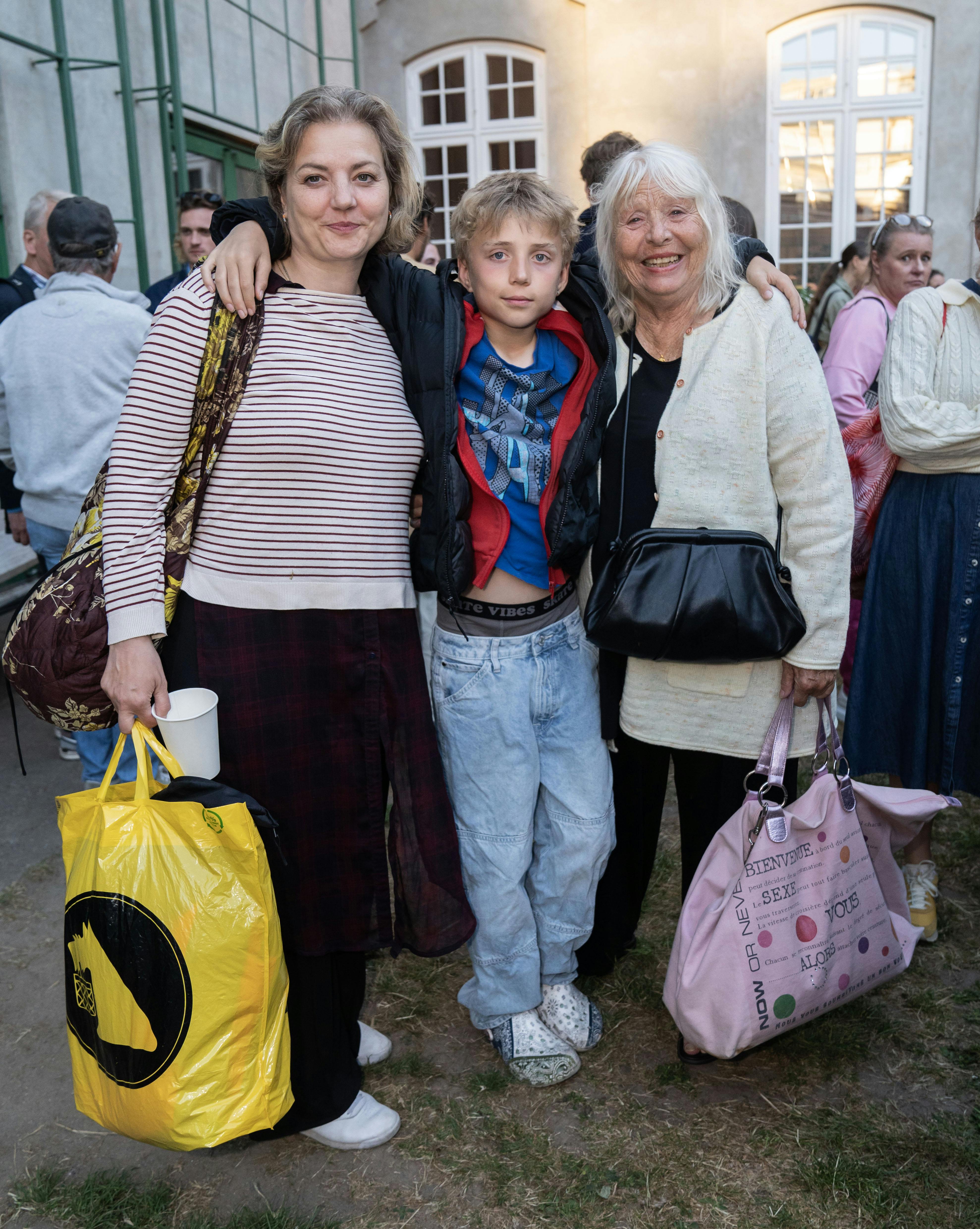 Helle Hertz med datteren Laura Bro og barnebarnet Henry.&nbsp;
