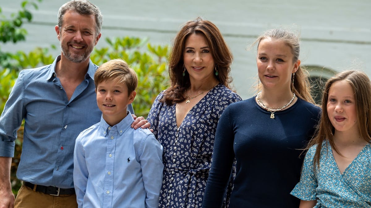 Kronprinsparret med Vincent, Isabella og Josephine