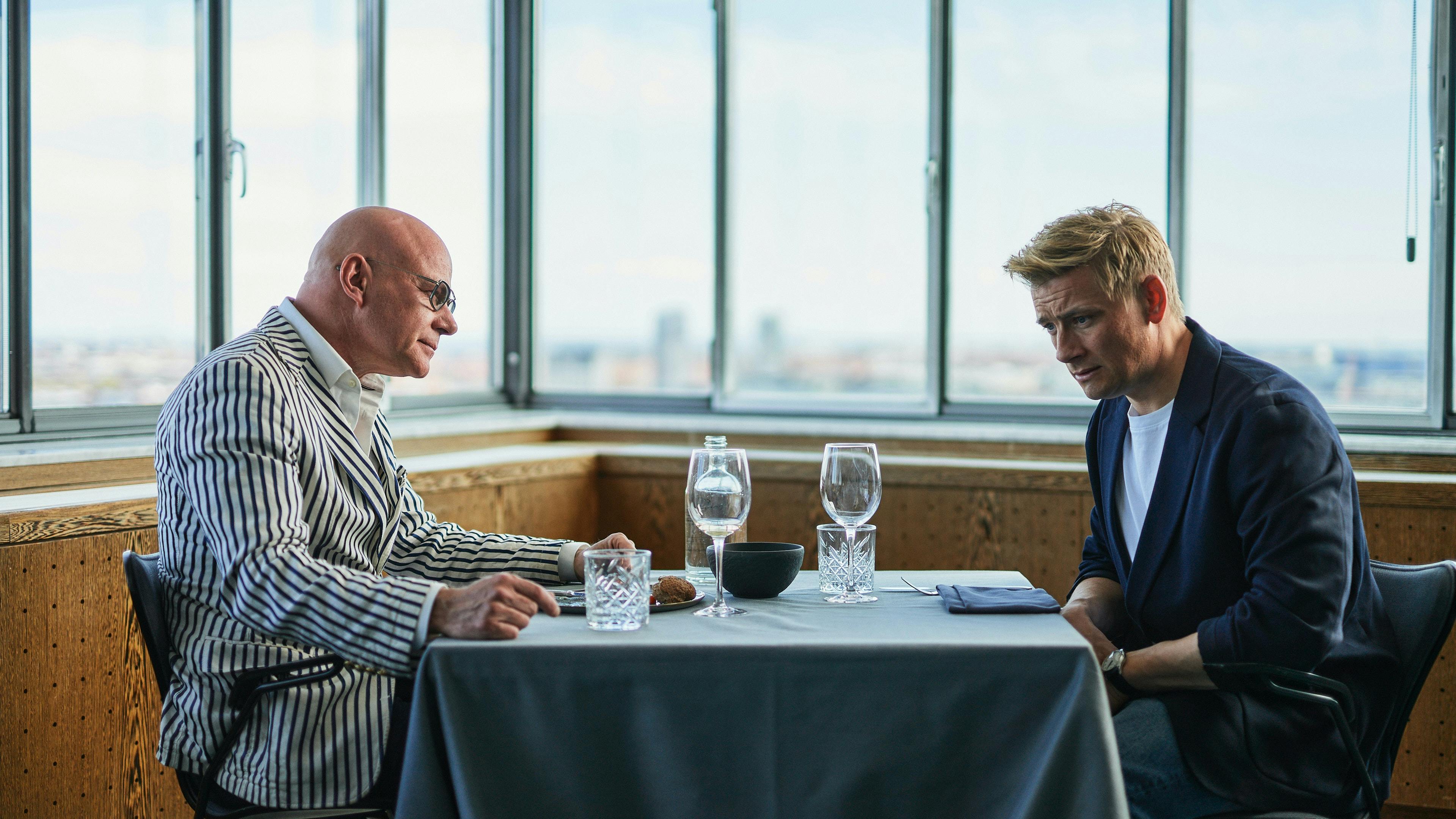 Seriebilleder fra Agent TV 2-serie sendt i 2023.