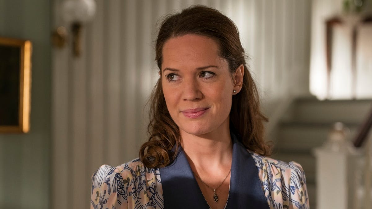 Amalie Dollerup som Amanda i "Badehotellet". 