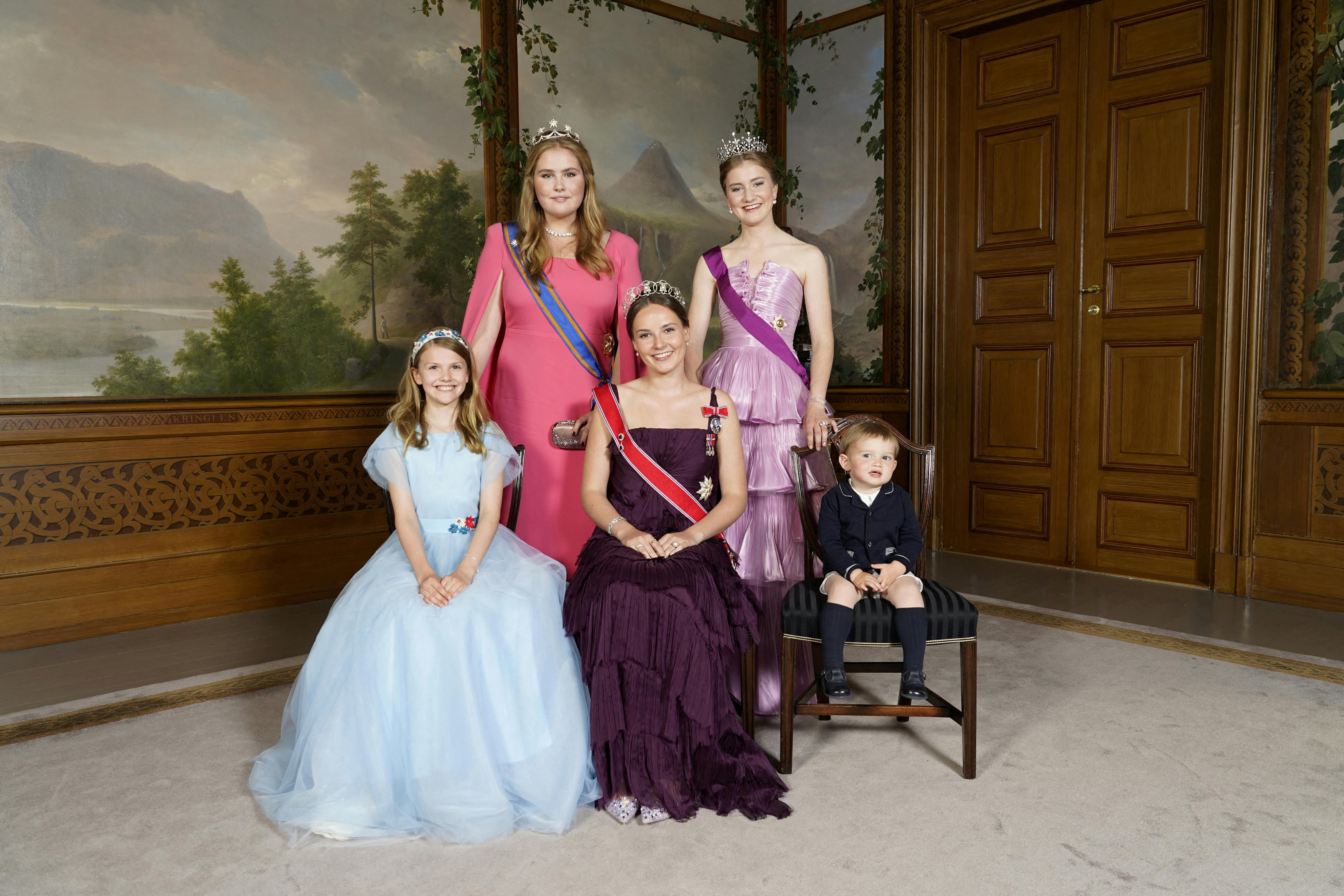 Princess Estelle from Sweden, Princess Ingrid Alexandra and Prince Charles of Luxembourg. Behind is Princess Catharina-Amalia from Netherlands and Princess Elisabeth from Belgium. Heirs to the throne gathered at the castle before the celebration of Princess Ingrid Alexandra's 18th birthday, in Oslo, Norway, June 17, 2022. Lise Aaserud POOL NTB/via REUTERS ATTENTION EDITORS - THIS IMAGE WAS PROVIDED BY A THIRD PARTY. NORWAY OUT.NO COMMERCIAL OR EDITORIAL SALES IN NORWAY.