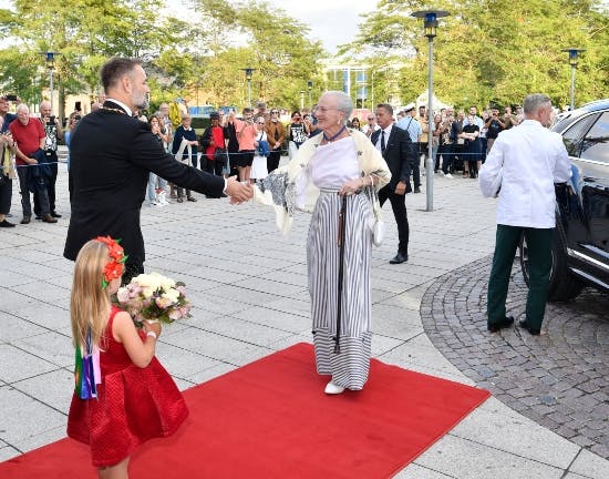 Dronning Margrethe ankommer til Aarhus Festuge.