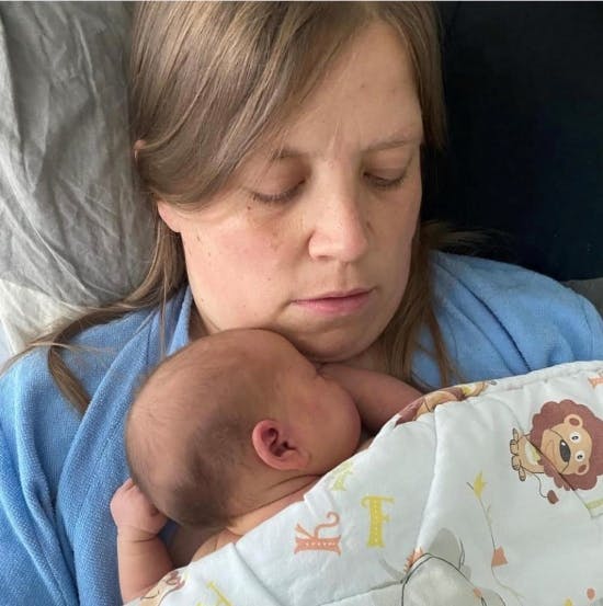 Tina Rosiak Lønborg med baby Freja.