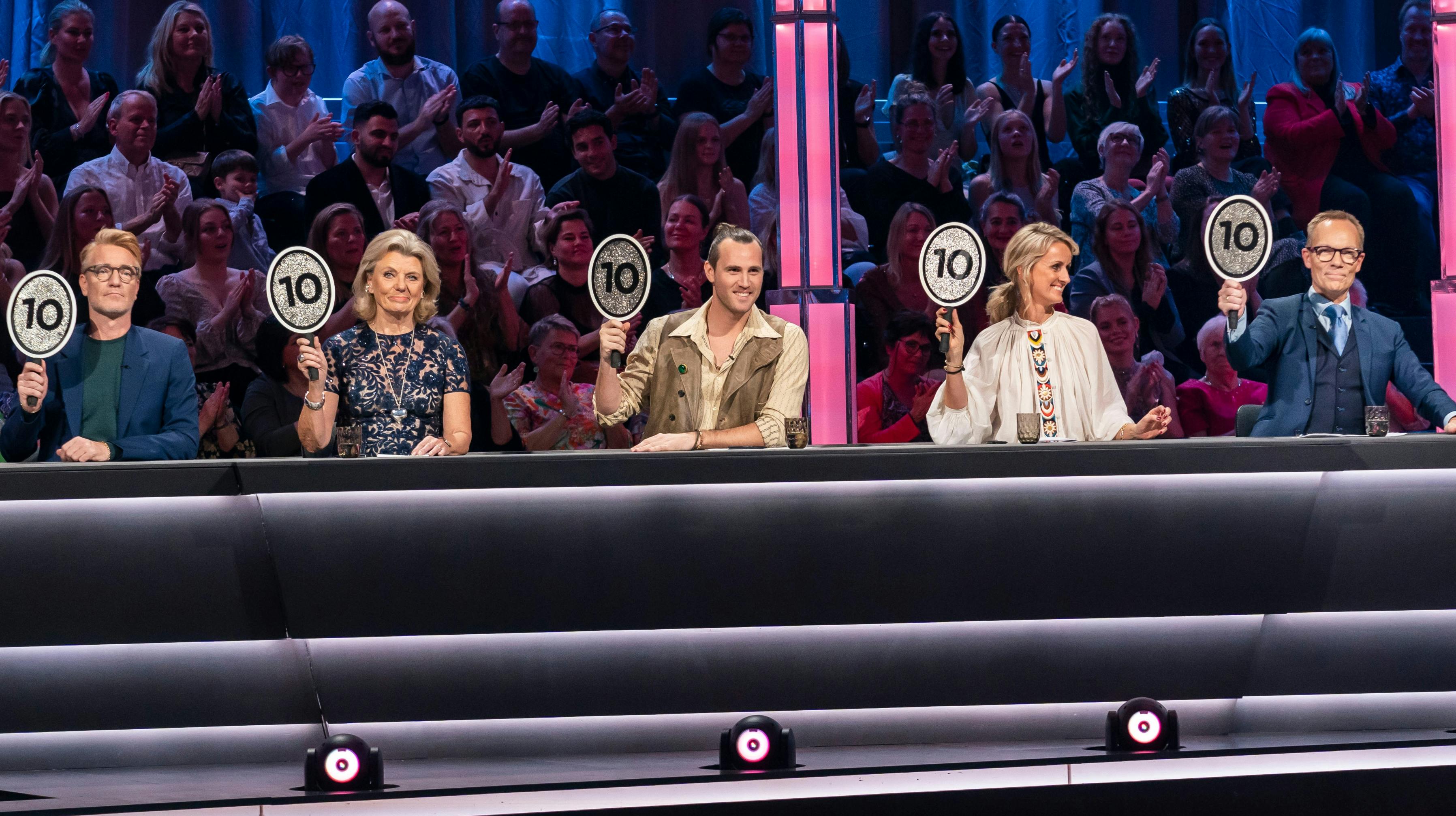 "Vild med dans"-dommerbordet i sæson 2022.