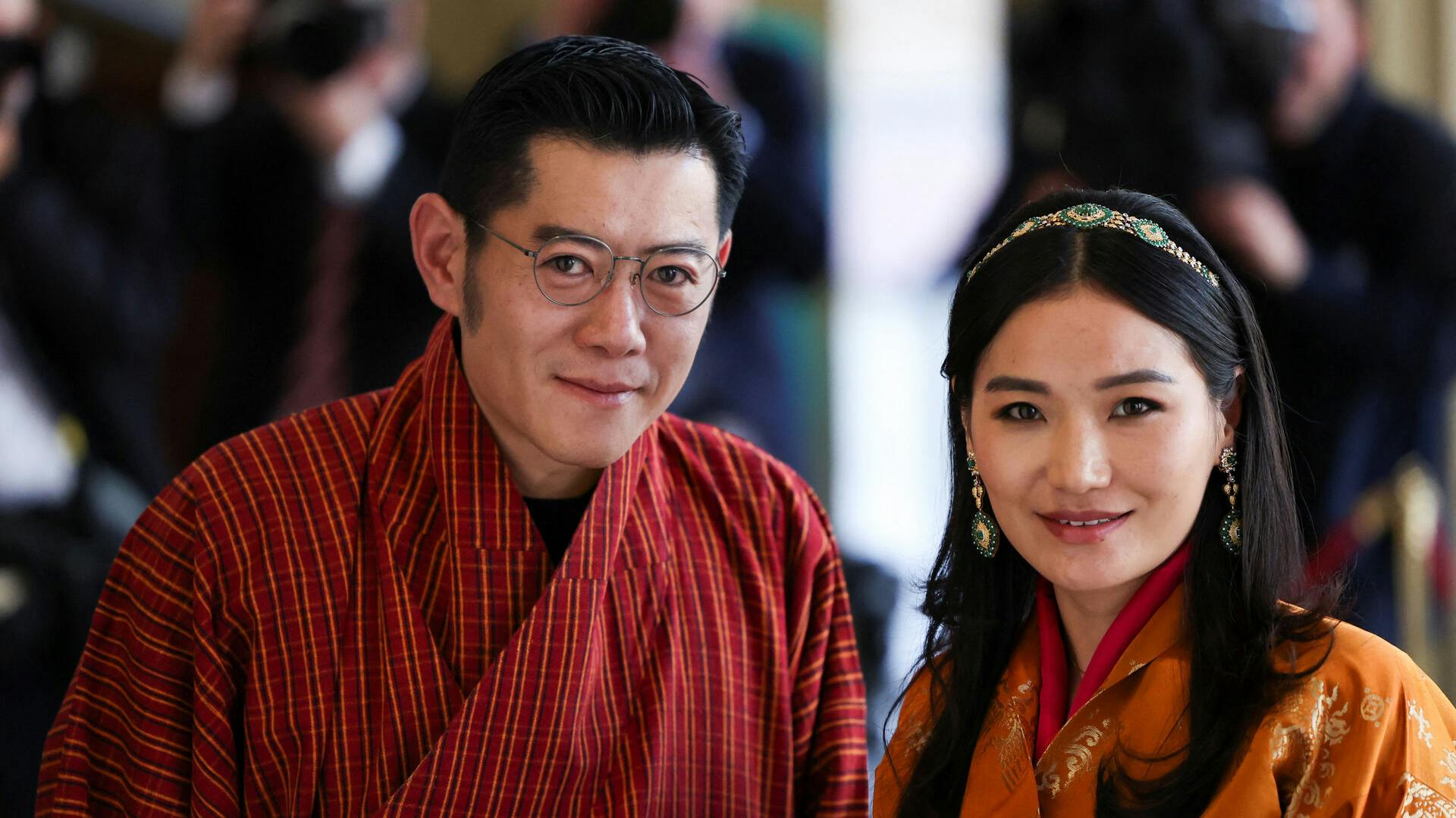 Bhutan's King Jigme Khesar Namgyel Wangchuck and Queen Jetsun Pema arrive to Britain's King Charles' reception at Buckingham Palace in London, Britain May 5, 2023 REUTERS/Henry Nicholls