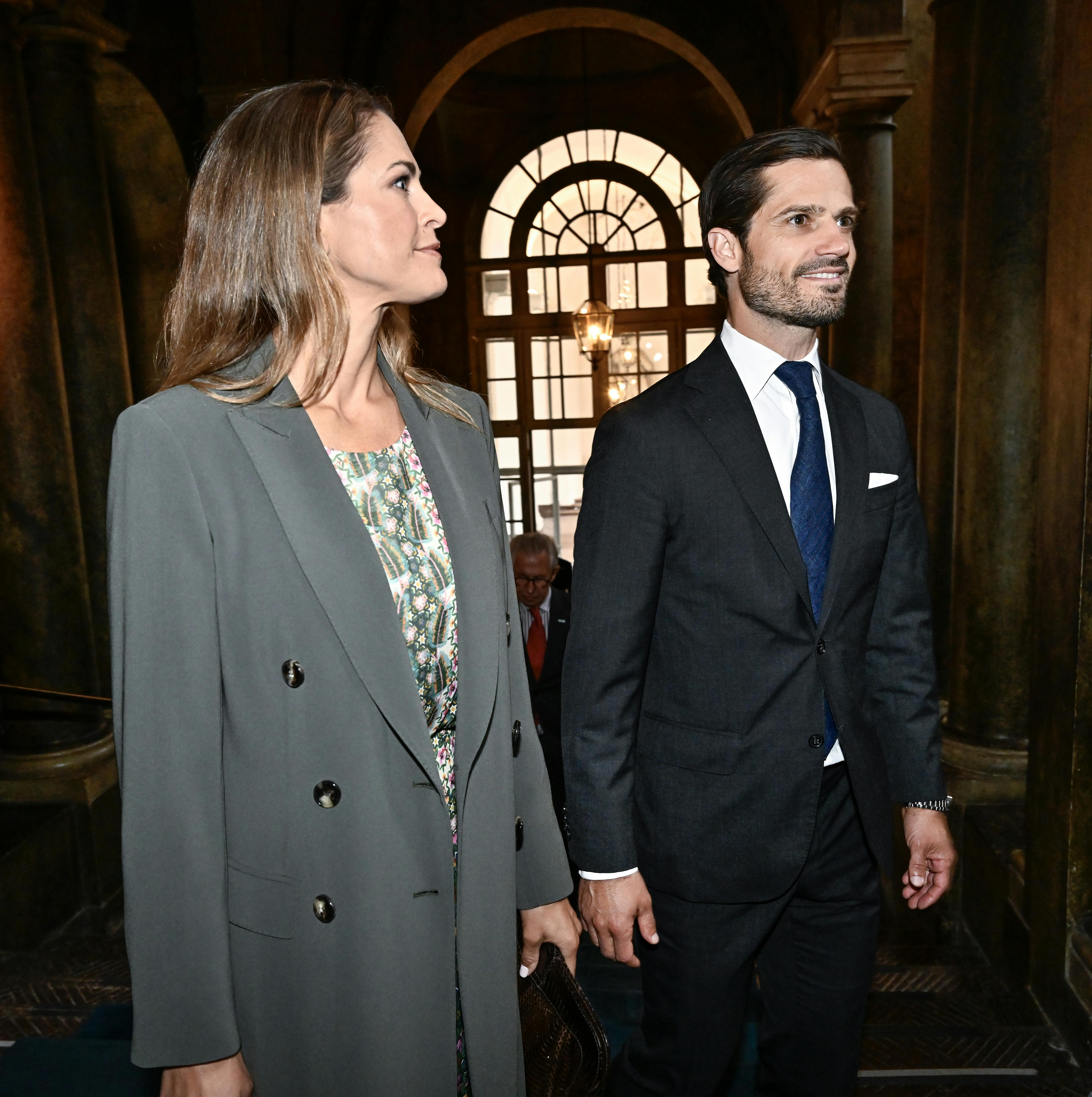 STOCKHOLM 20230913 Prinsessan Madeleine och prins Carl Philip, vid en mottagning på Kungliga slottet i Stockholm där en gåva från riksdag och regering överlämnades till kungen. Foto: Jonas Ekströmer / TT / kod 10030. (Foto: 10030 Jonas Ekströmer/TT/Ritzau Scanpix)