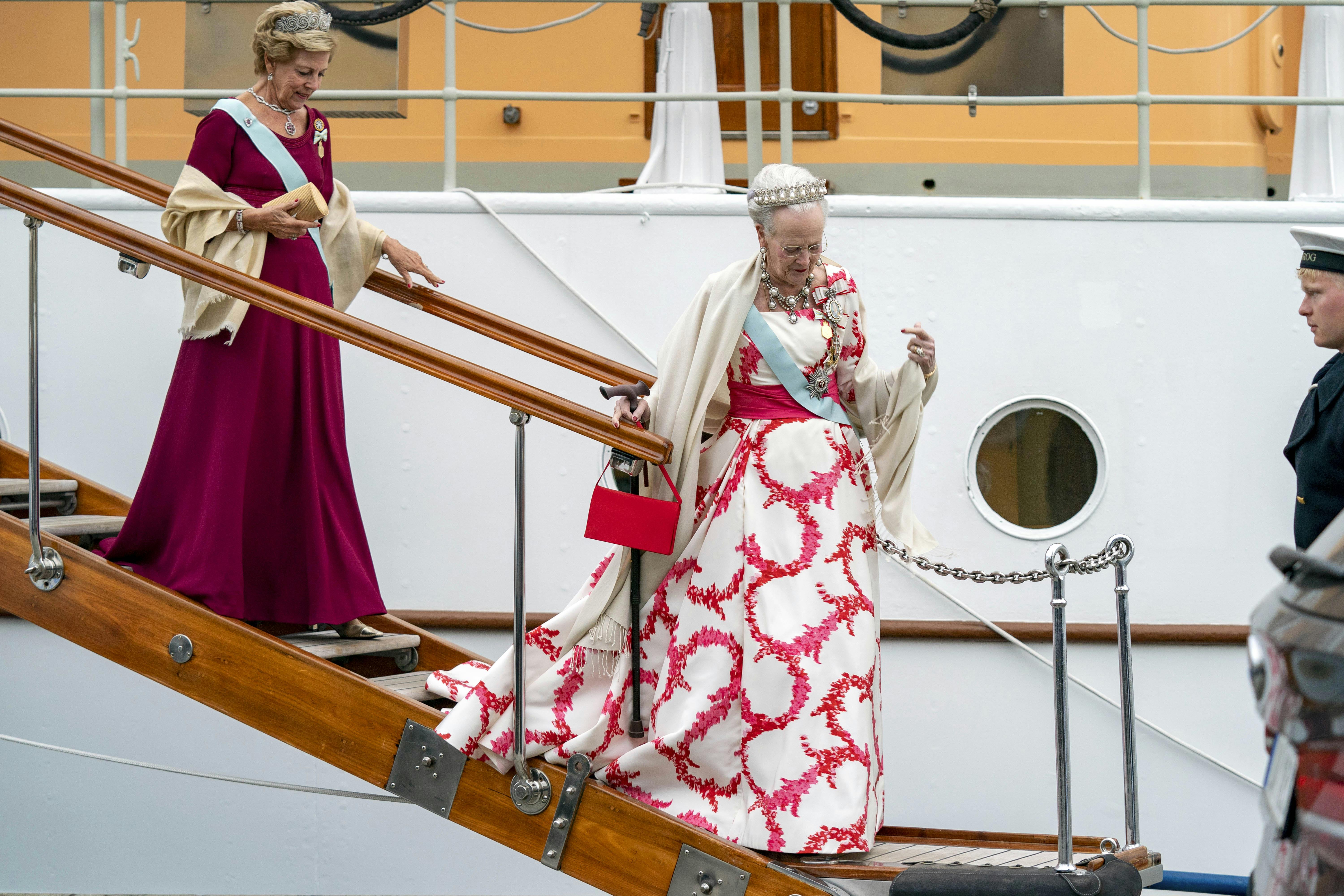 https://imgix.billedbladet.dk/2023-09-15/anne-marie-og-margrethe-.jpg