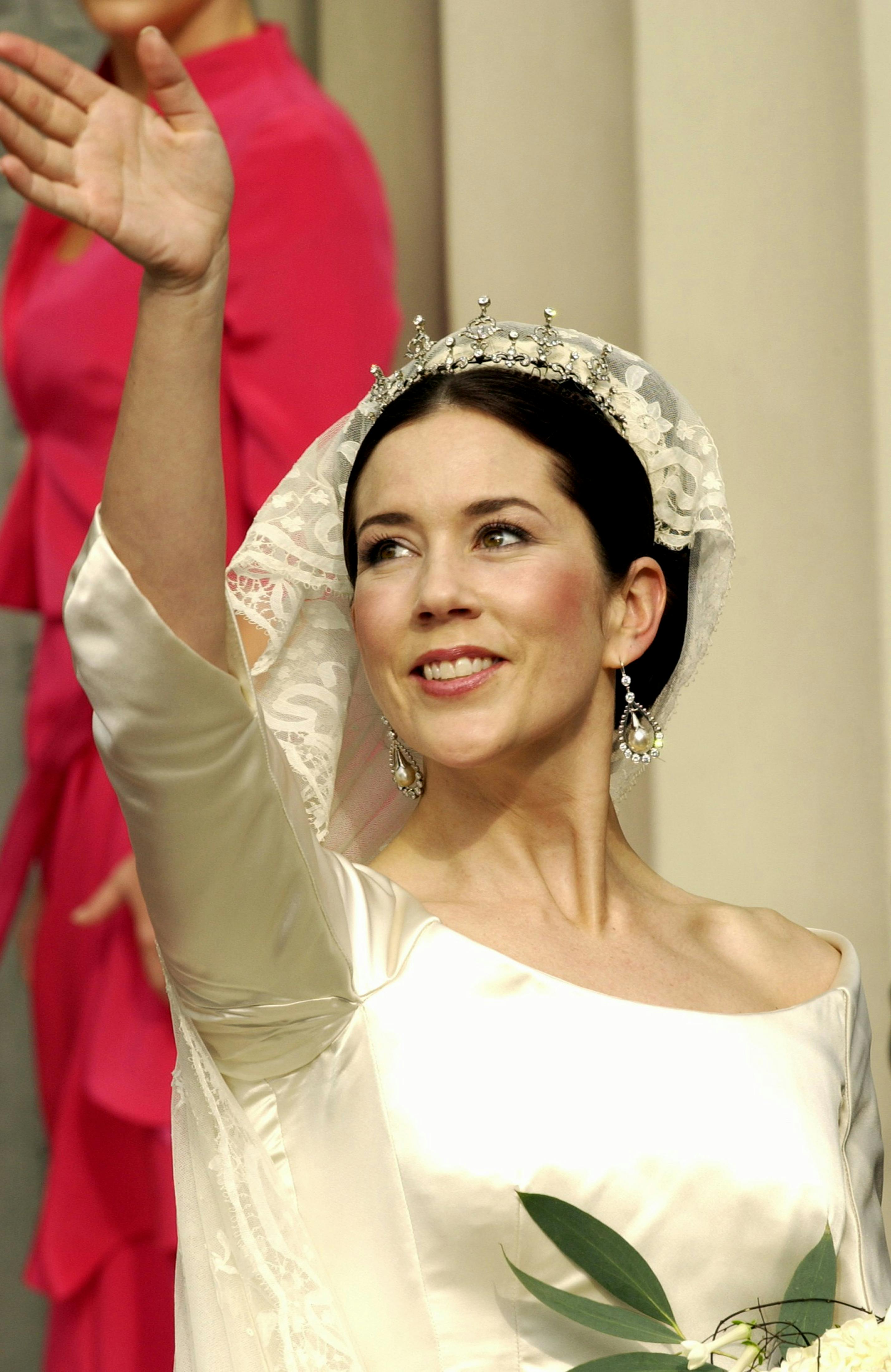 https://imgix.billedbladet.dk/2023-09-15/mary-bryllupsdag.jpg