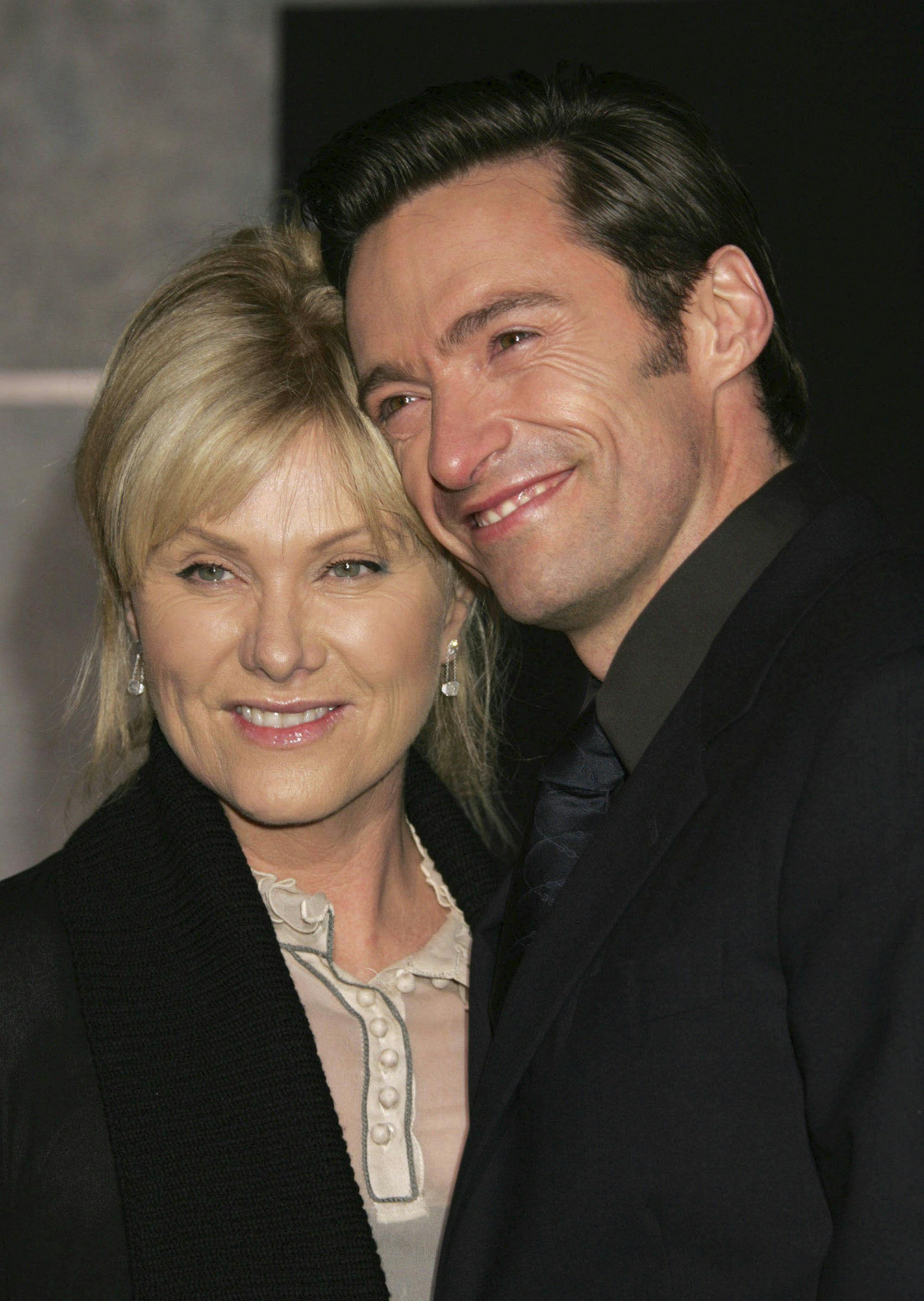  Hugh Jackman og Deborra-Lee Furness så tidligere så glade ud sammen, når de sukkede op på den røde løber.