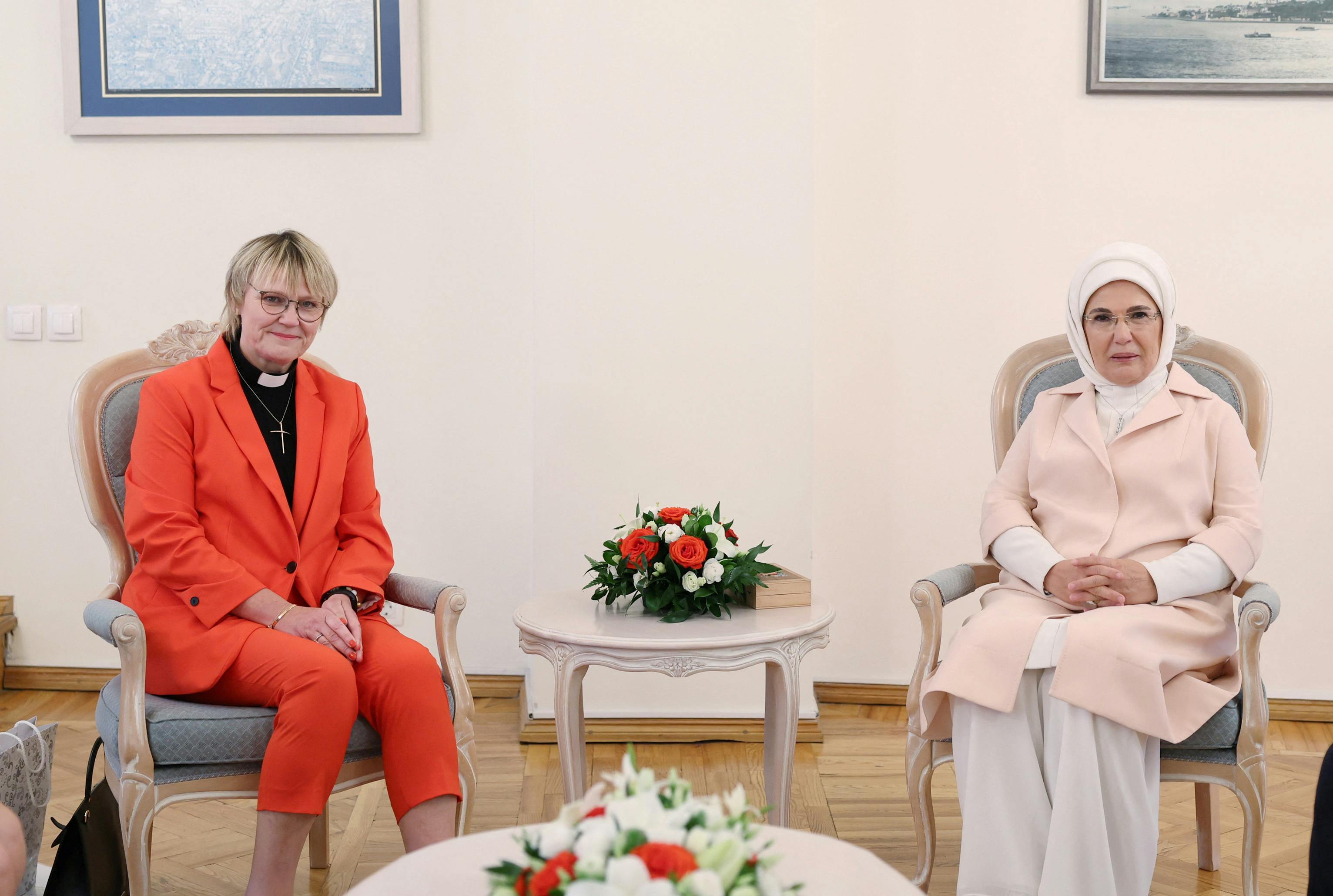 Emine Erdogan, wife of Turkish President Tayyip Erdogan, meets with Birgitta Ed, wife of Sweden's Prime Minister Ulf Kristersson, on the sidelines of a NATO leaders summit in Vilnius, Lithuania July 12, 2023. Turkish Presidential Press Office/Handout via REUTERS ATTENTION EDITORS - THIS PICTURE WAS PROVIDED BY A THIRD PARTY.NO RESALES.NO ARCHIVES