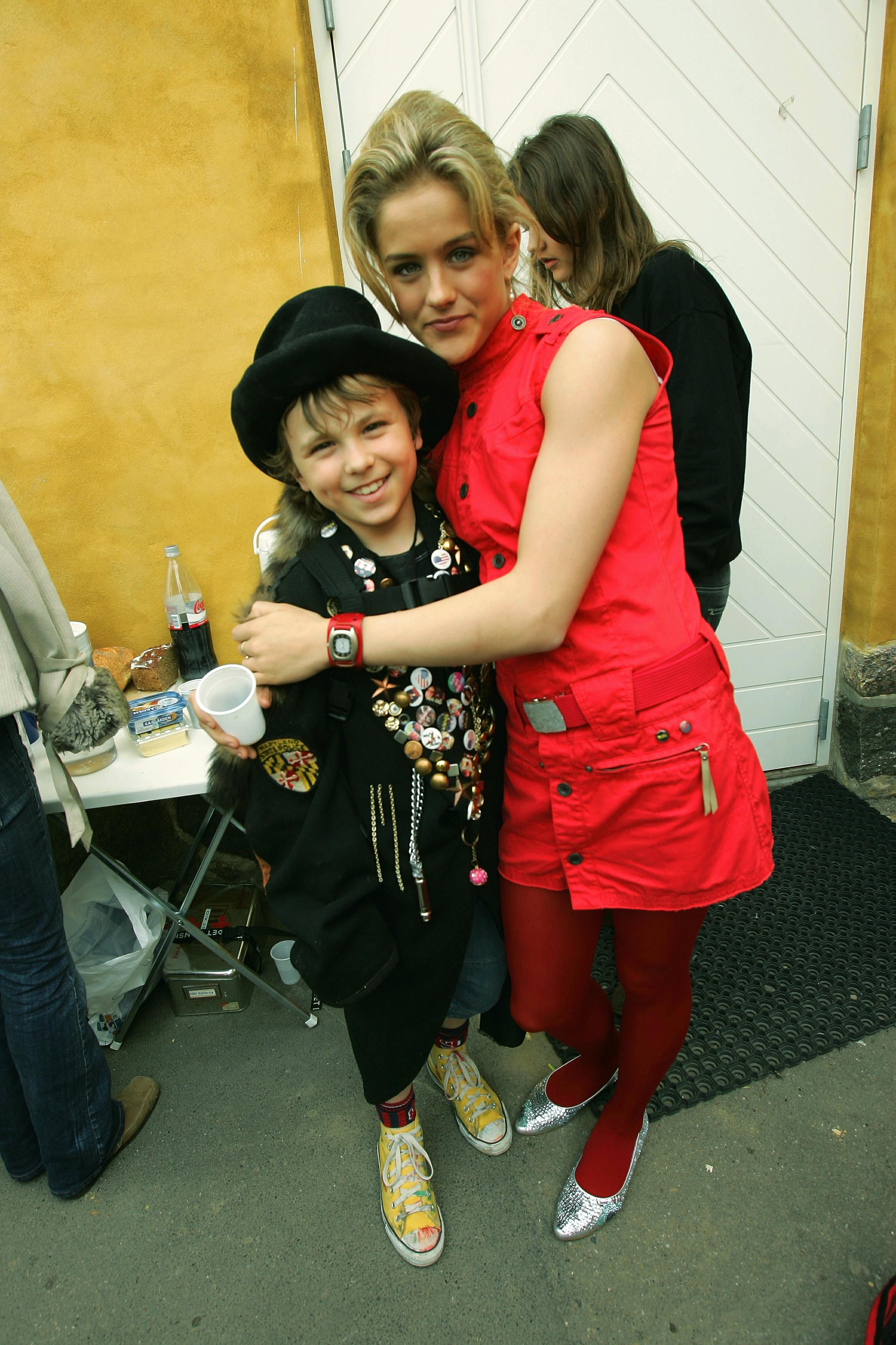 Optagelser til ny film " Bølle Bob og Smukke Sally " 11.05.2005Camilla Sofie Dalsgaard som Smukke Sally og Jamie Morton som Bølle Bob CD5335-05CPO. *** Local Caption *** A