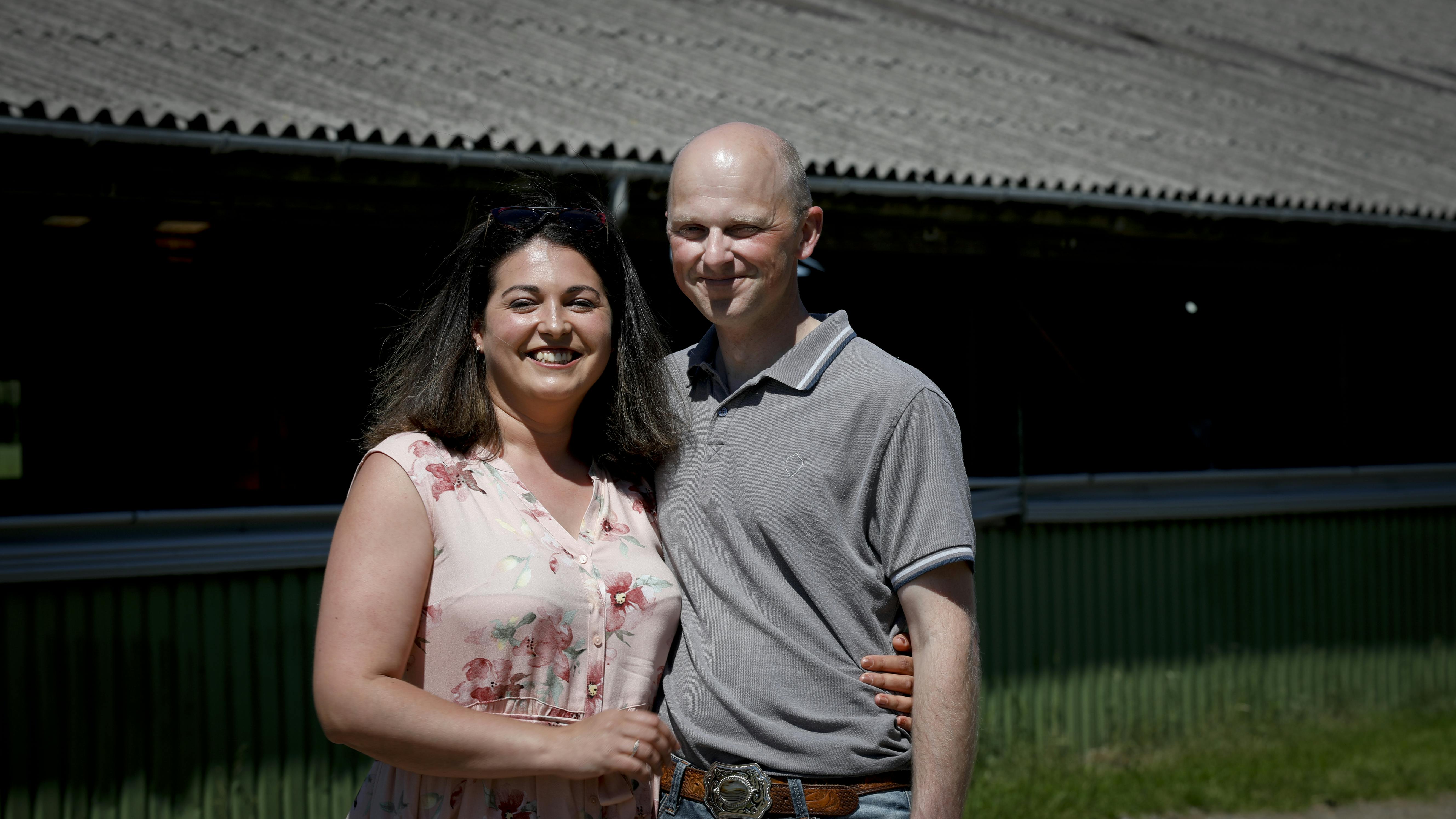 Blu. Landmand søger kærlighed. Svend Hansen og Maryna