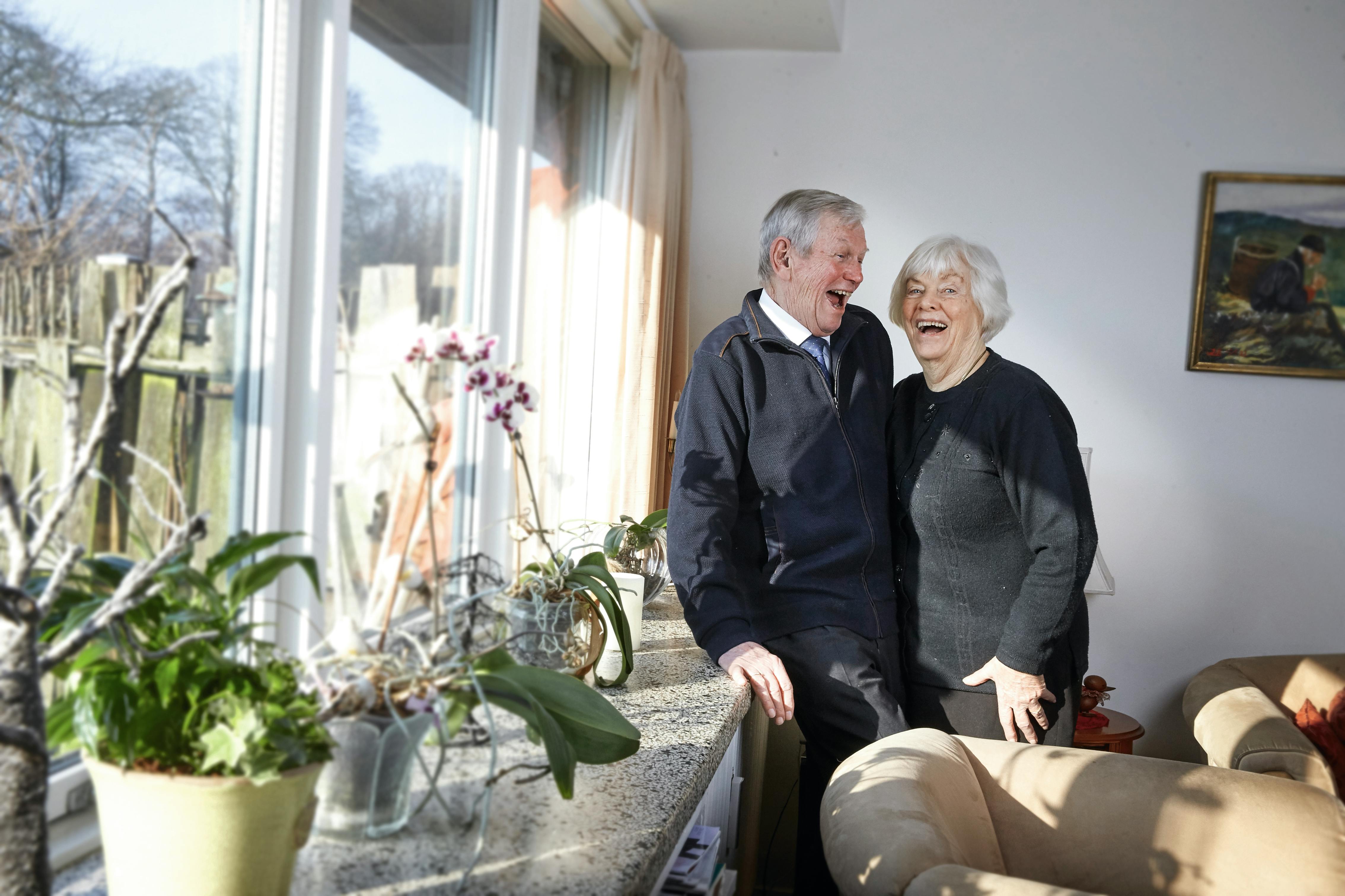 Erna og Jørn Hjorting skal flytte fra boligen i Gl. Holte, hvor de har været så glade for at bo.