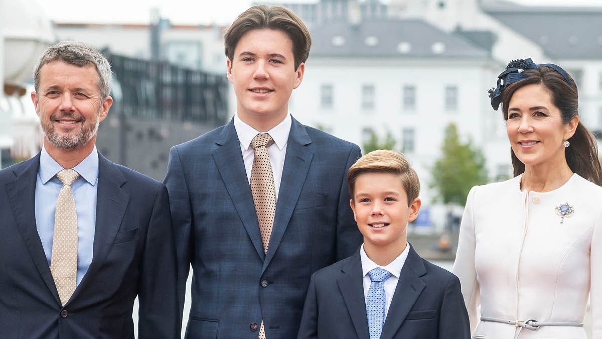 Kronprins Frederik, prins Christian, prins Vincent og kronprinsesse Mary. 