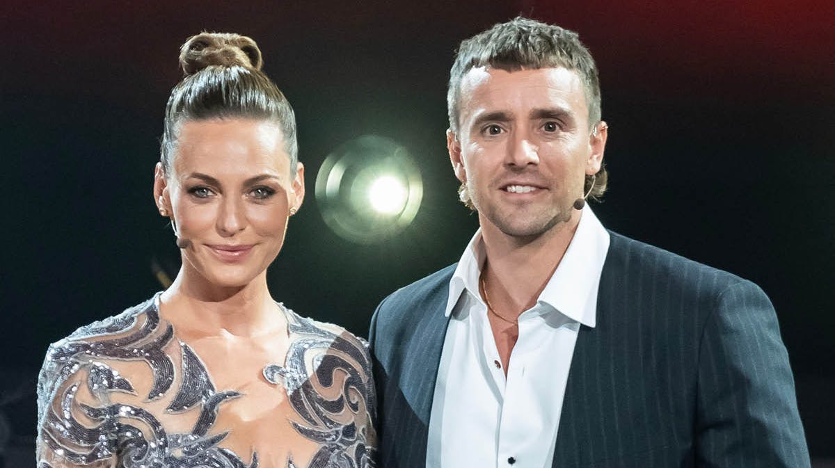 Årets "Vild med dans"-værter Sarah Grünewald og Martin Johannes Larsen.