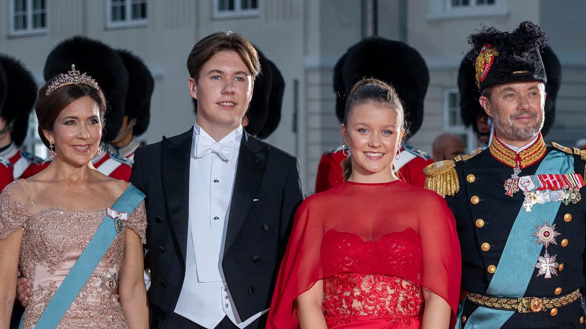 Kronprinsesse Mary, prins Christian, prinsesse Isabella og kronprins Frederik.