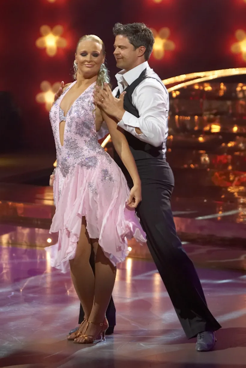 Anne-Mette Rasmussen er fast partner med denne dansestjerne | BILLED-BLADET