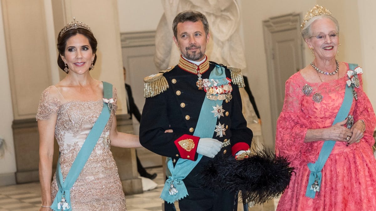 Kronprinsesse Mary, kronprins Frederik og dronning Margrethe
