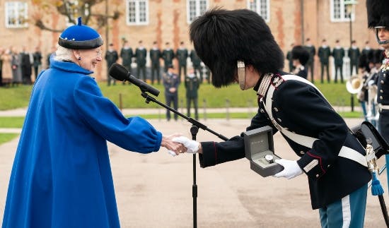 Dronning Margrethe og Jonathan Mazanti Andersen